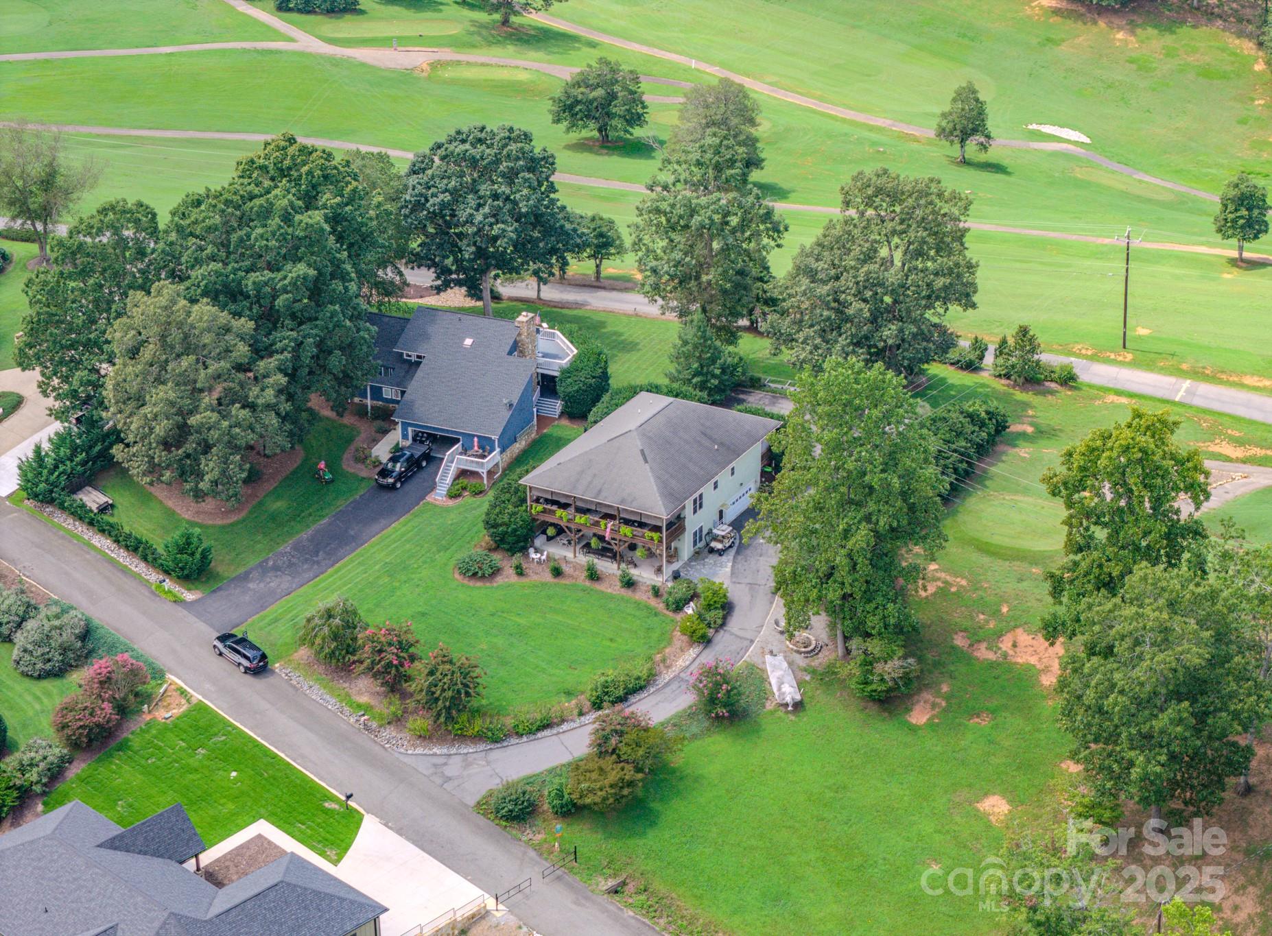 101 Lake Club Lane — Nebo