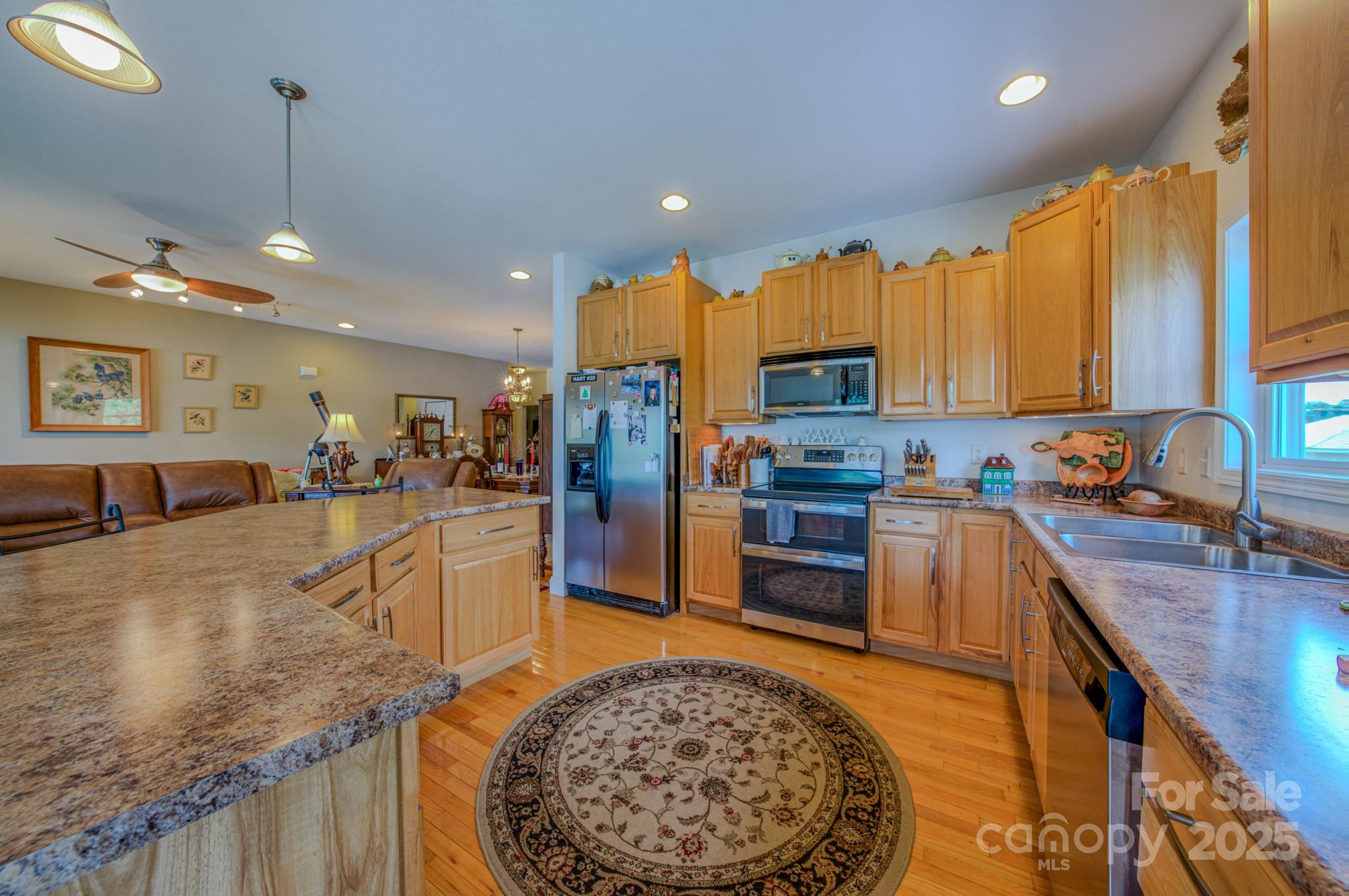 101 Lake Club Lane — Nebo
