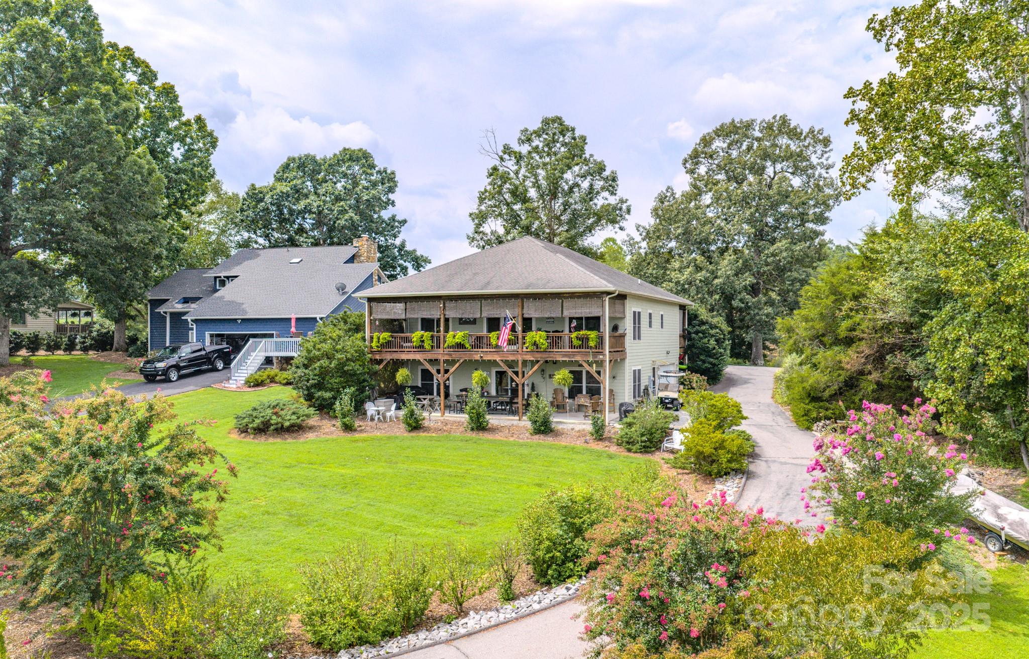 101 Lake Club Lane — Nebo