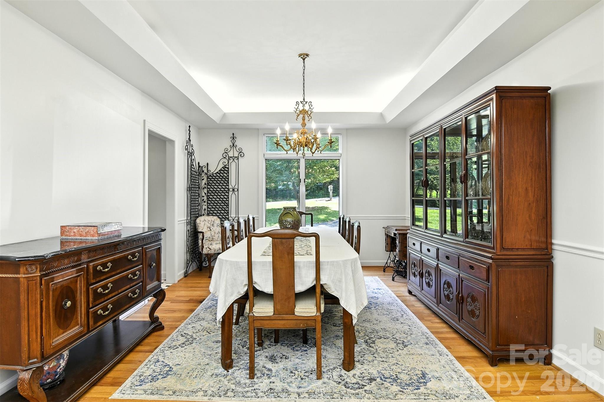 5042 Ridgeland Drive — Hickory