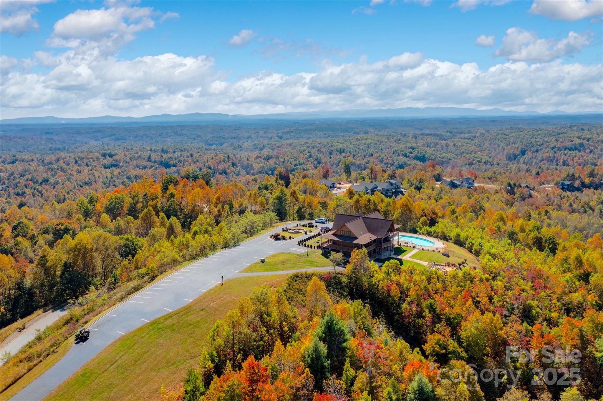 Cottage Home C6 River Club Ridge — Lenoir