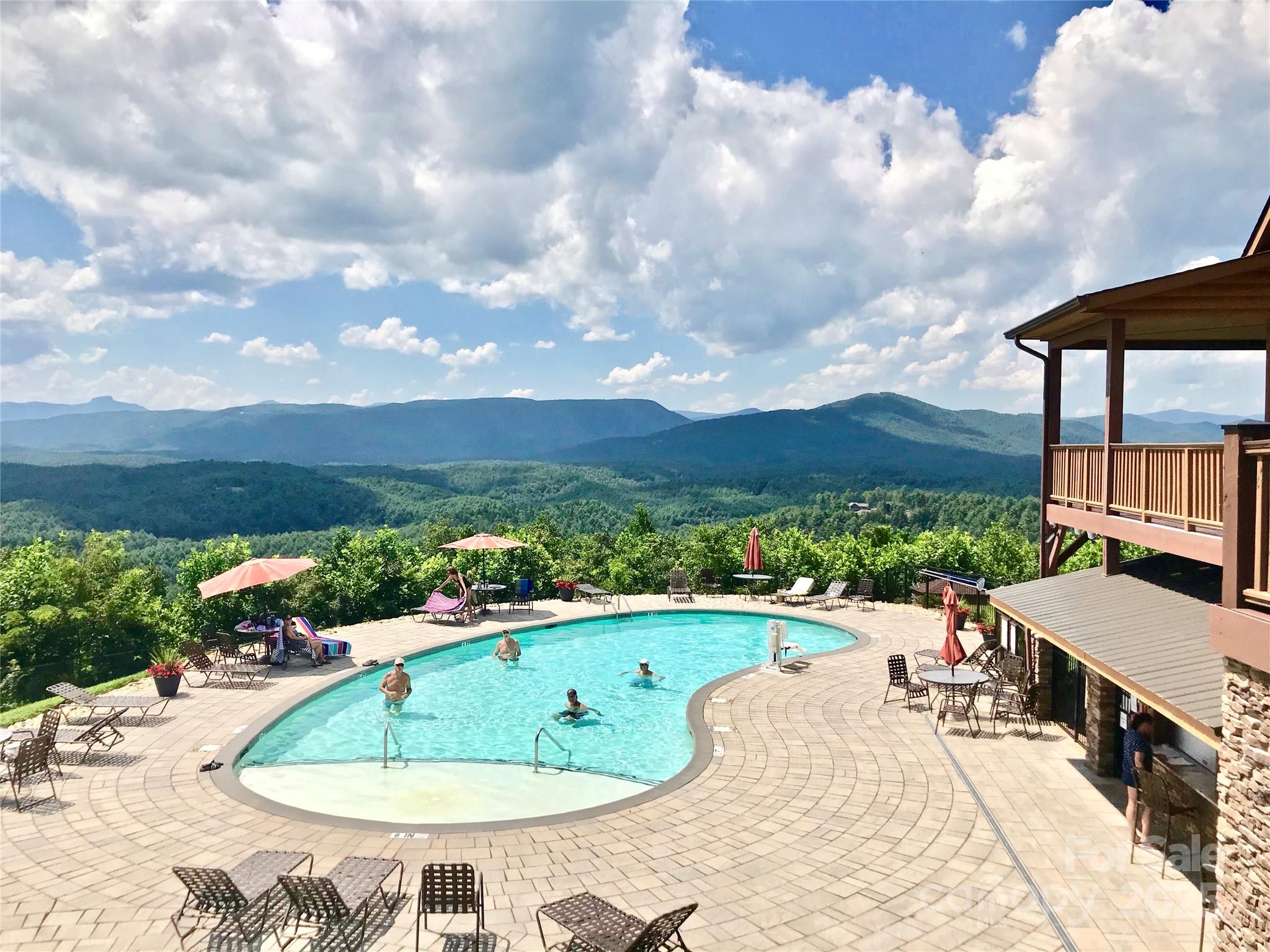 Cottage Home C6 River Club Ridge — Lenoir