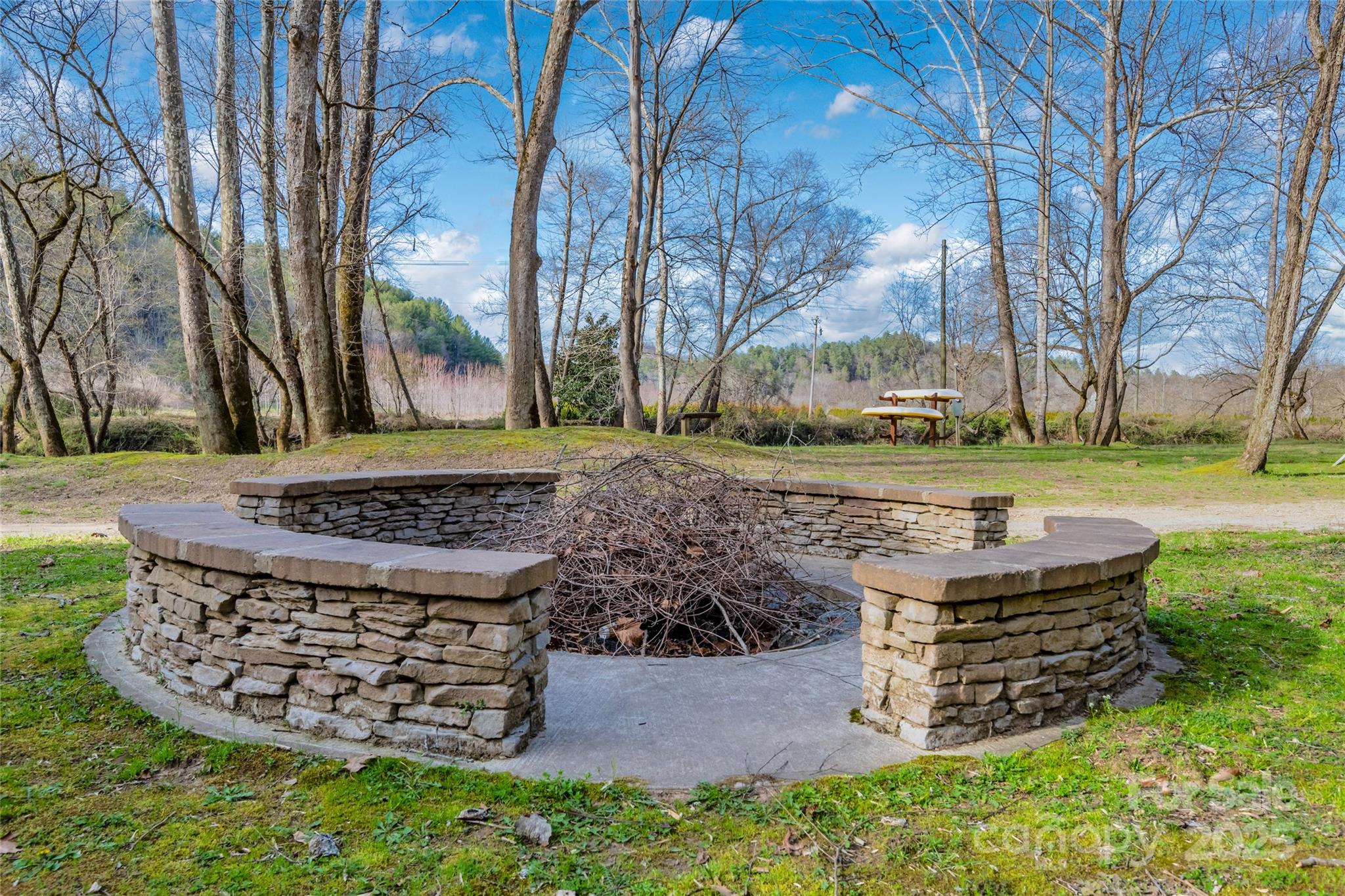 Cottage Home C6 River Club Ridge — Lenoir