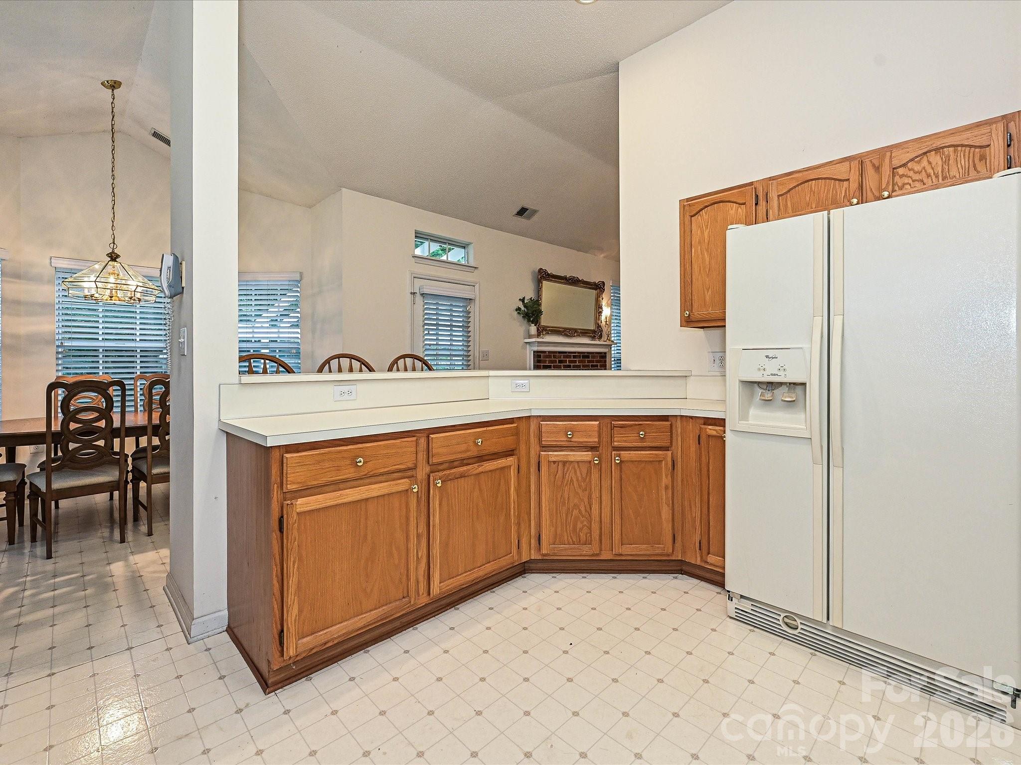 5607 Oak Drive — Charlotte