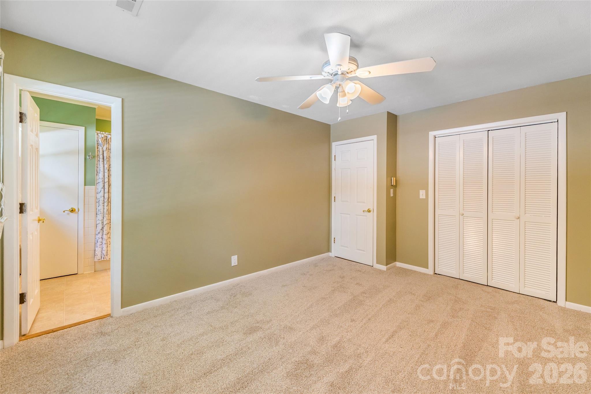 102 Boyd Drive #5C — Flat Rock