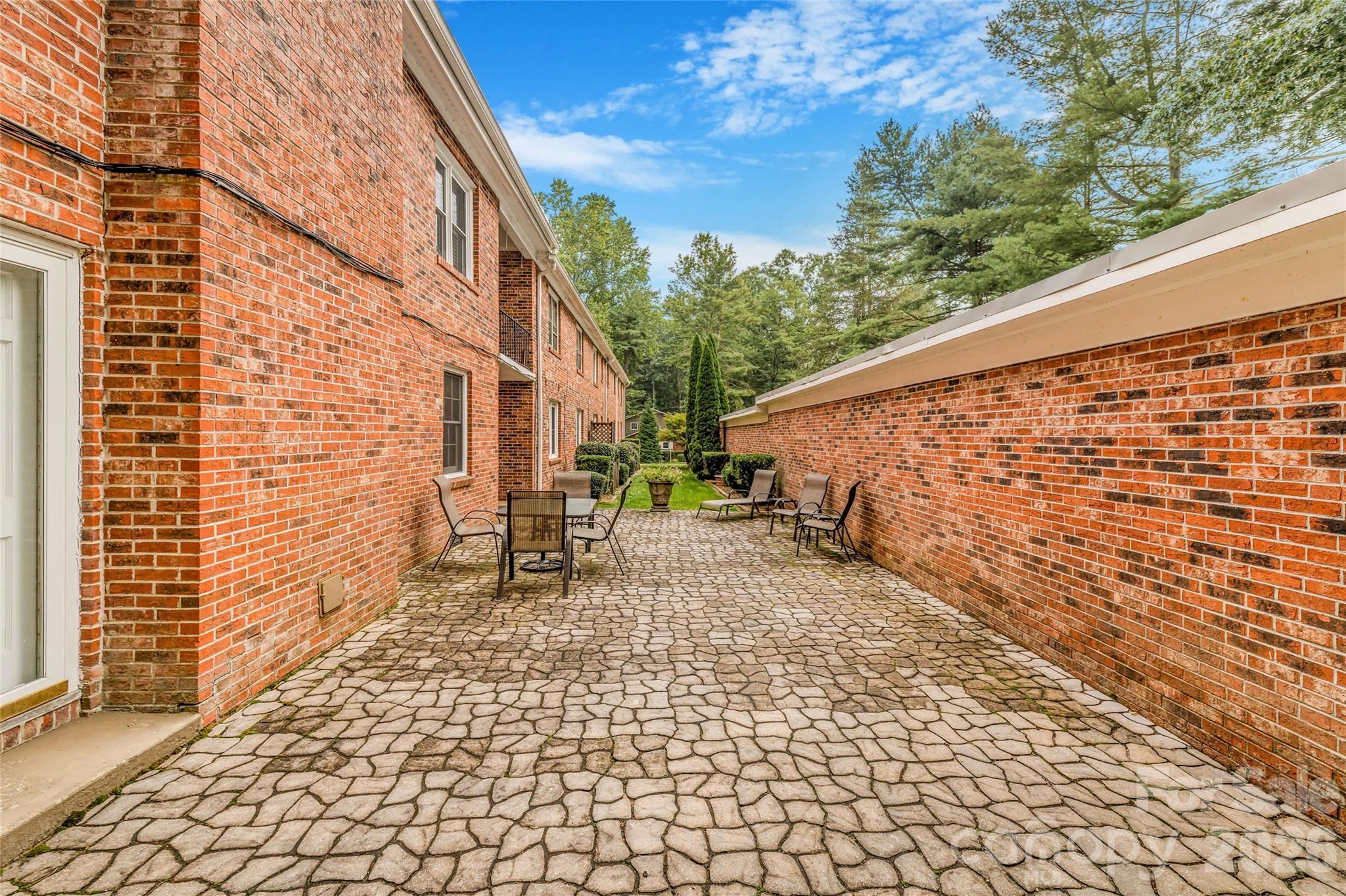 102 Boyd Drive #5C — Flat Rock