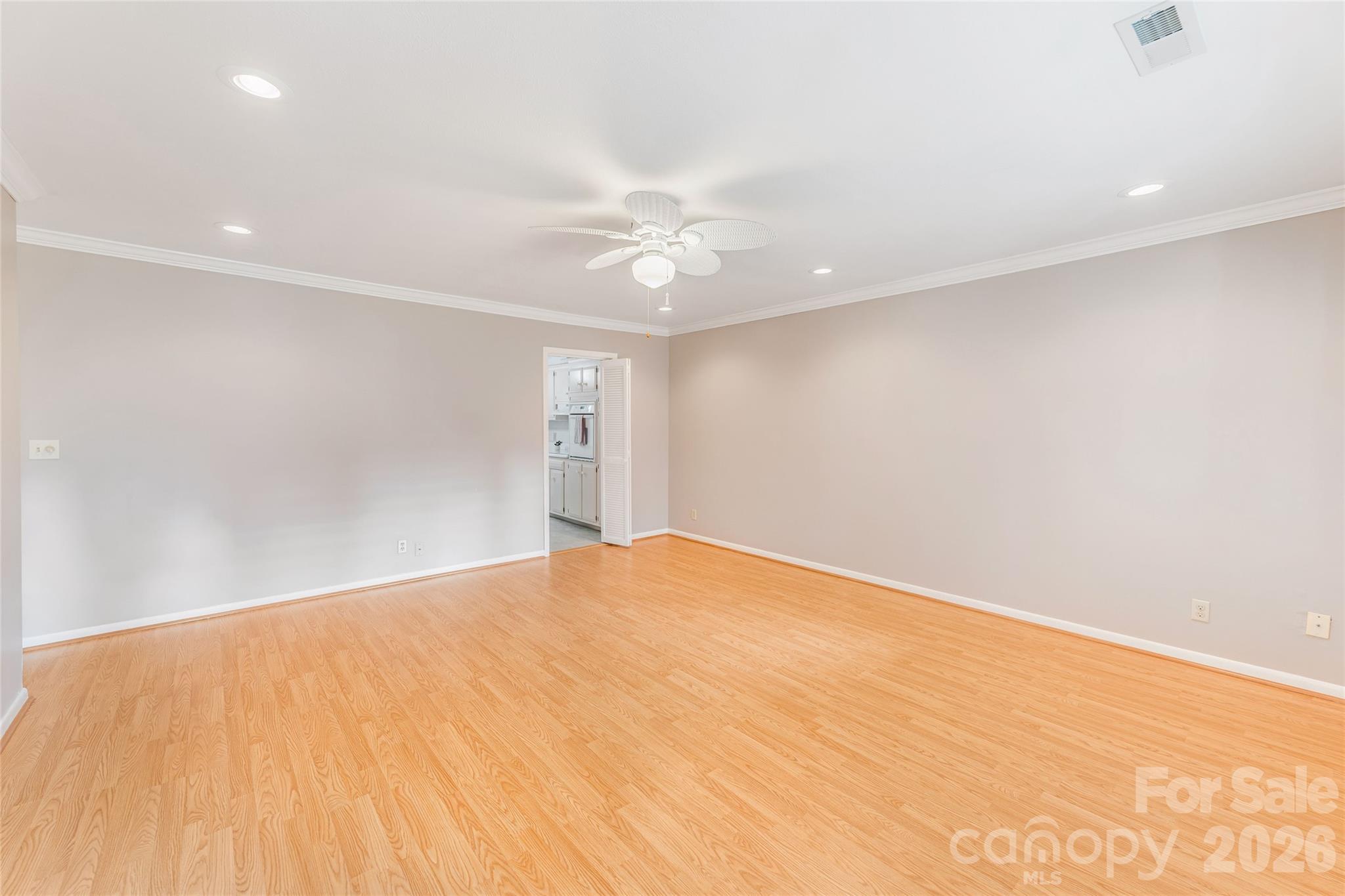 102 Boyd Drive #5C — Flat Rock