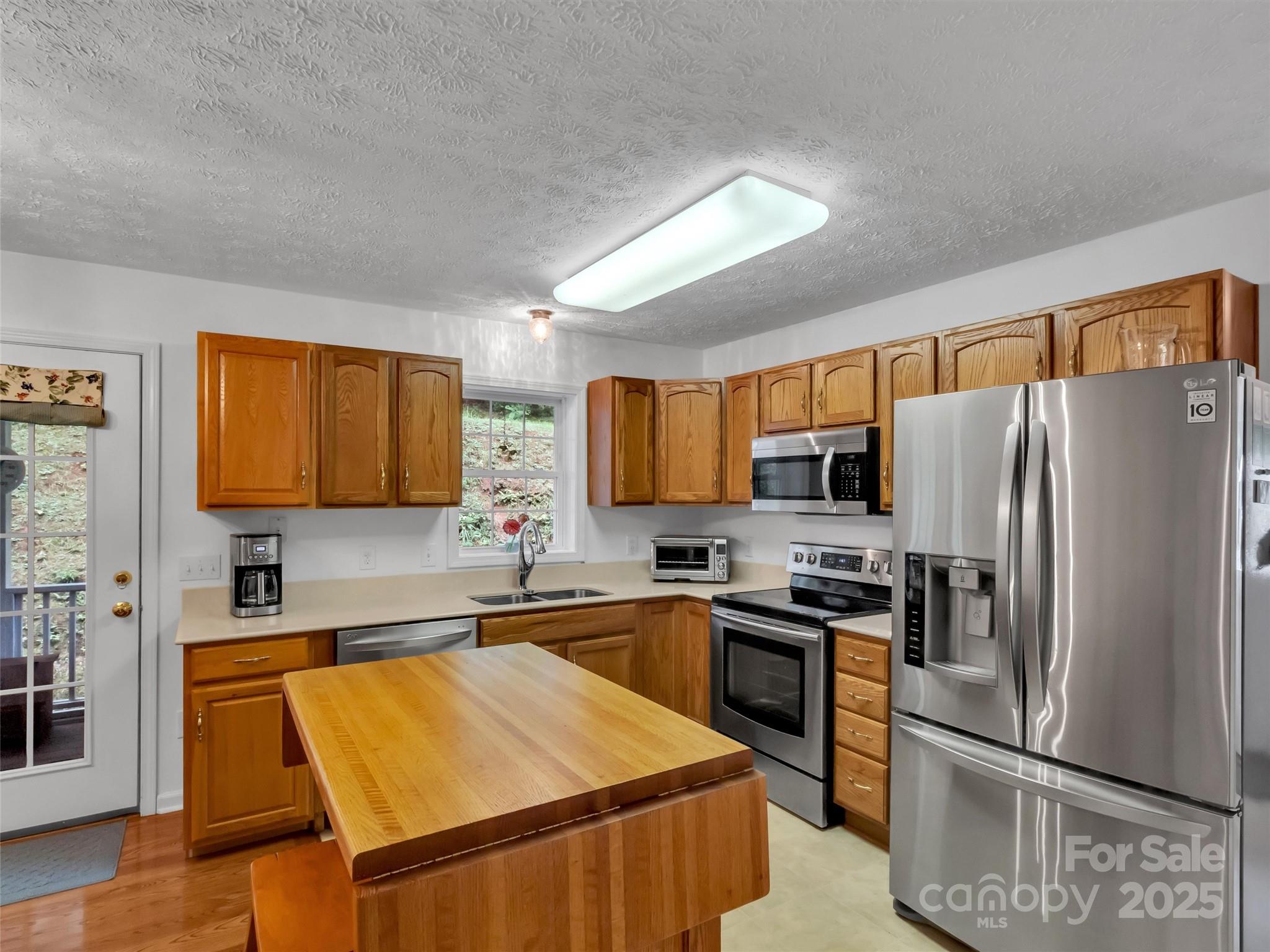562 Beechwood Drive — Sylva