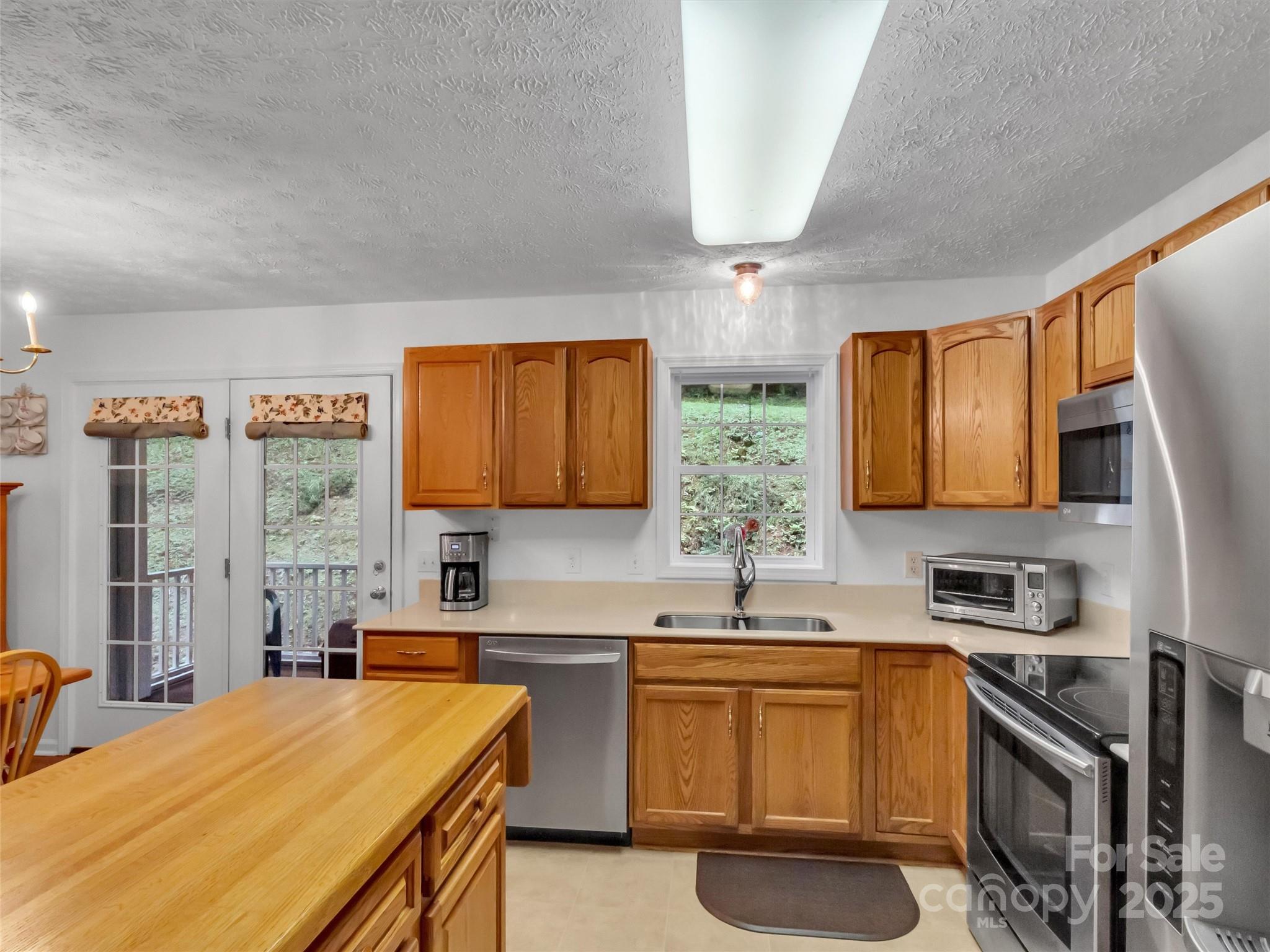 562 Beechwood Drive — Sylva