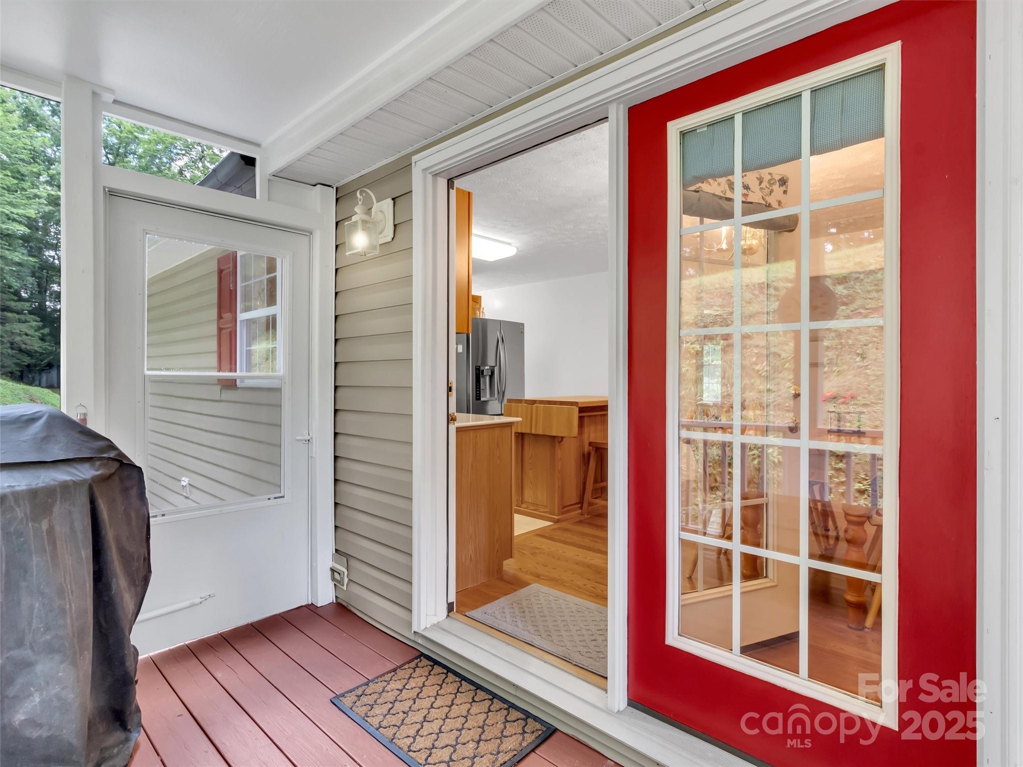 562 Beechwood Drive — Sylva