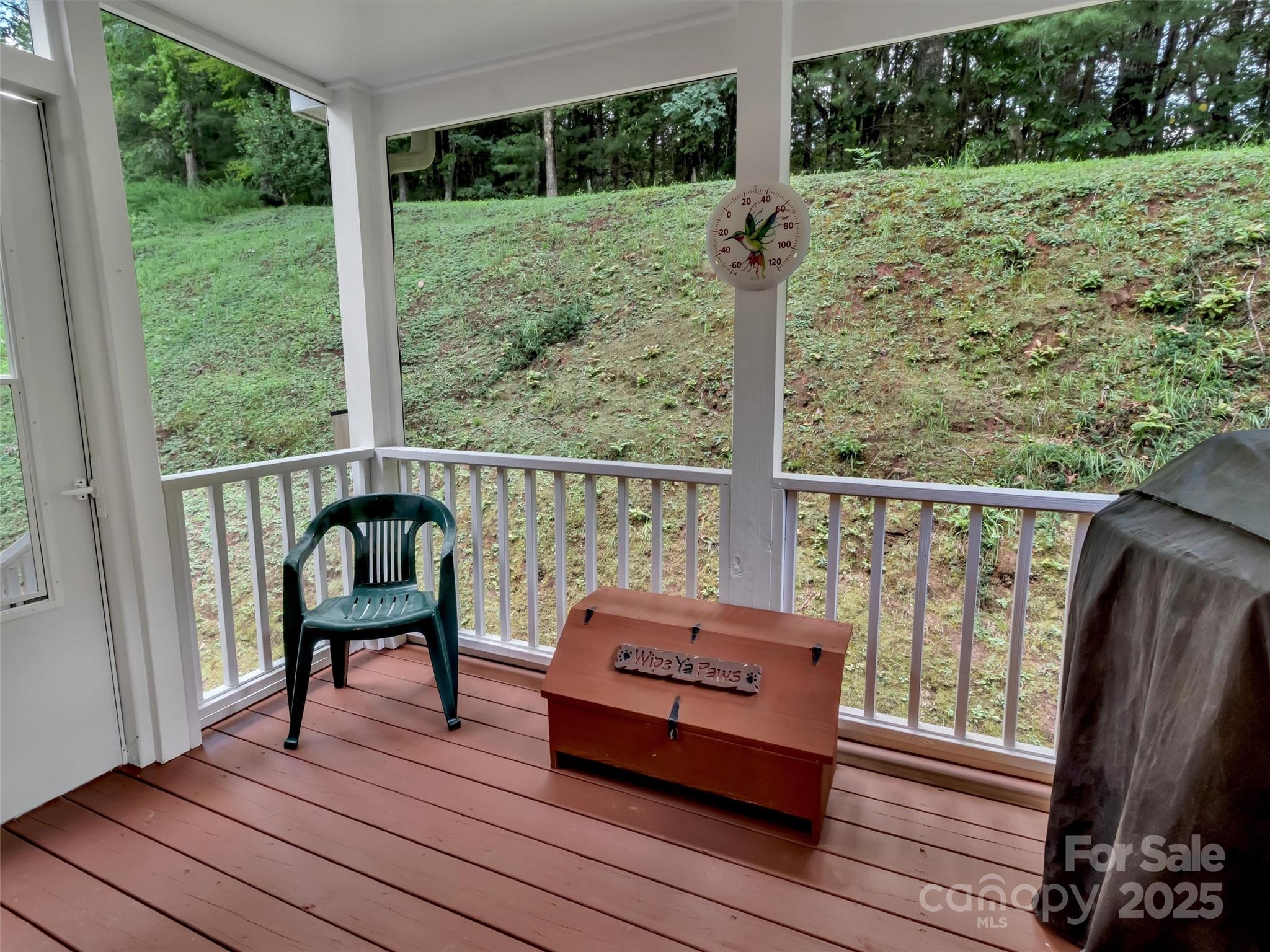 562 Beechwood Drive — Sylva