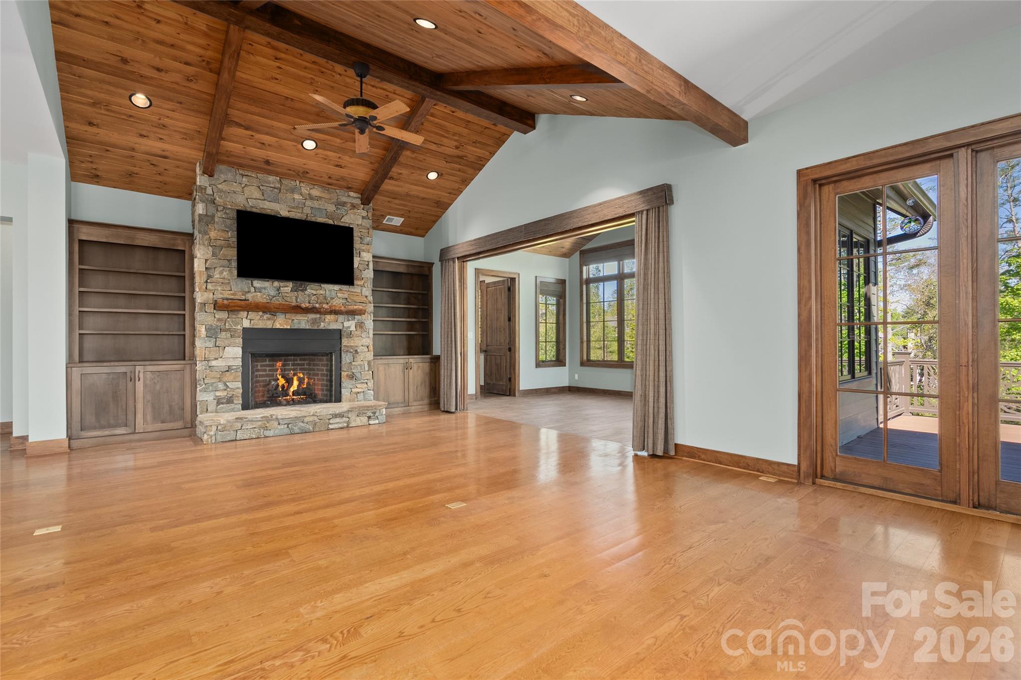 50 Hallett Court — Asheville