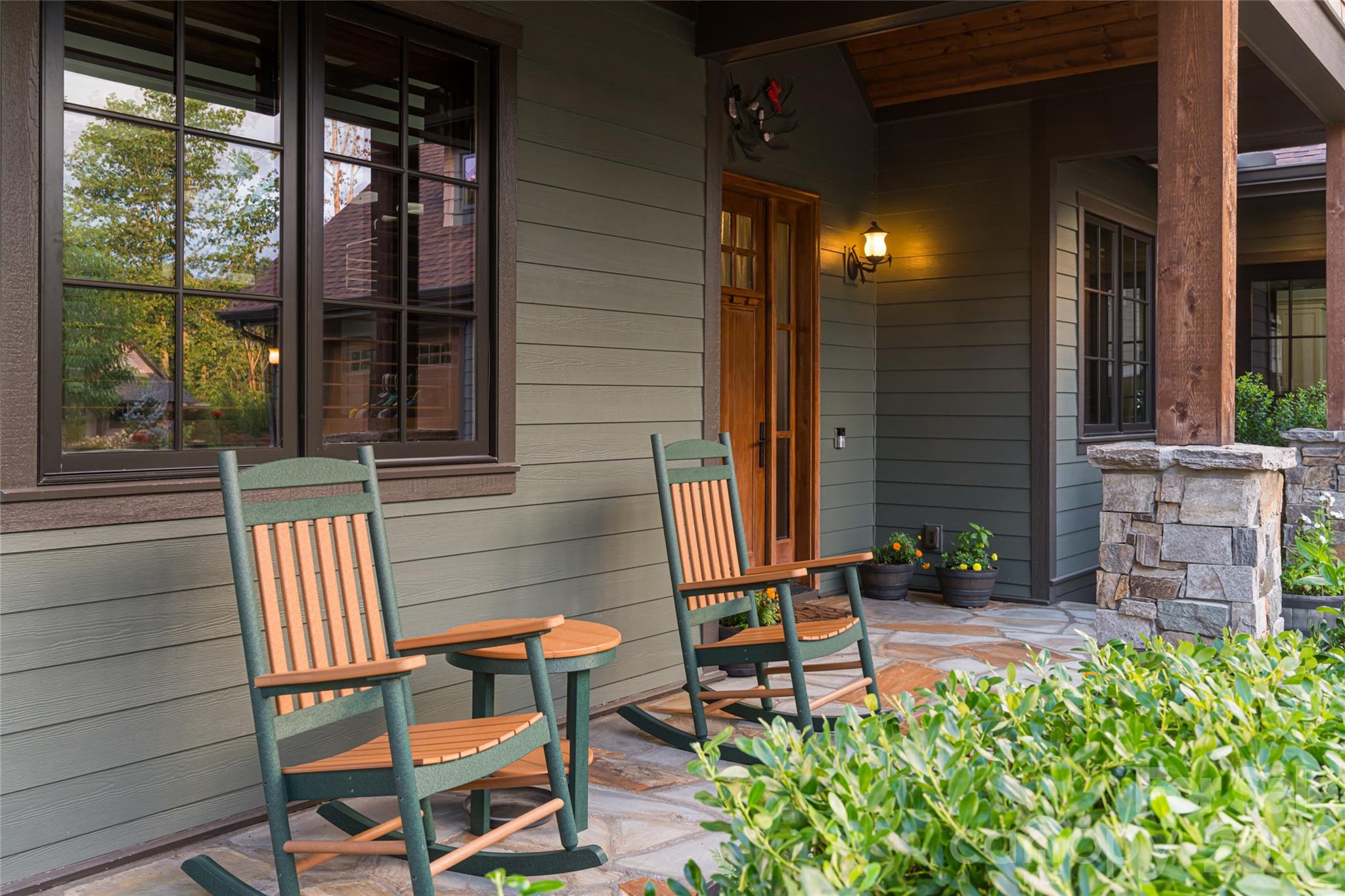 50 Hallett Court — Asheville