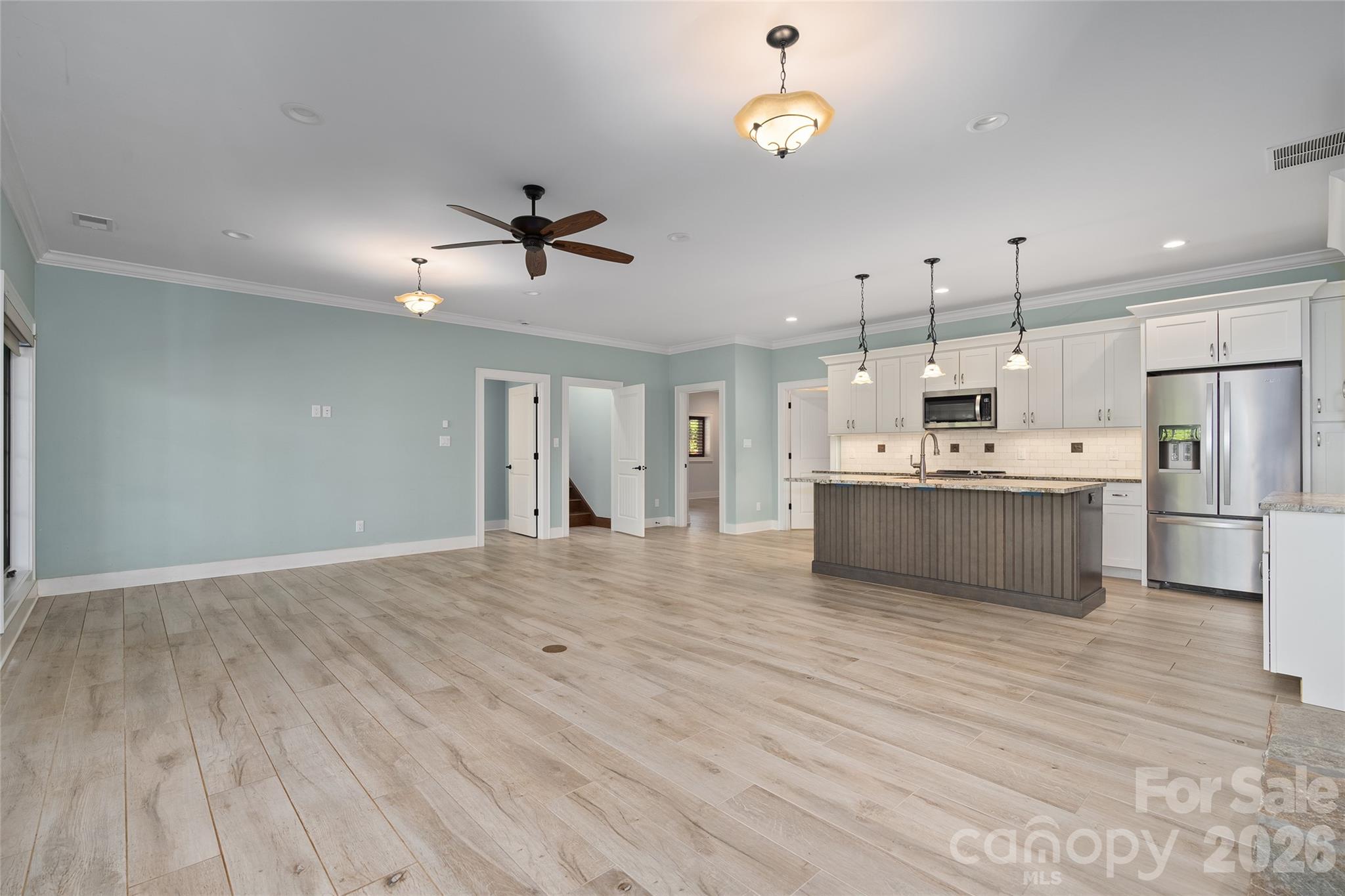 50 Hallett Court — Asheville