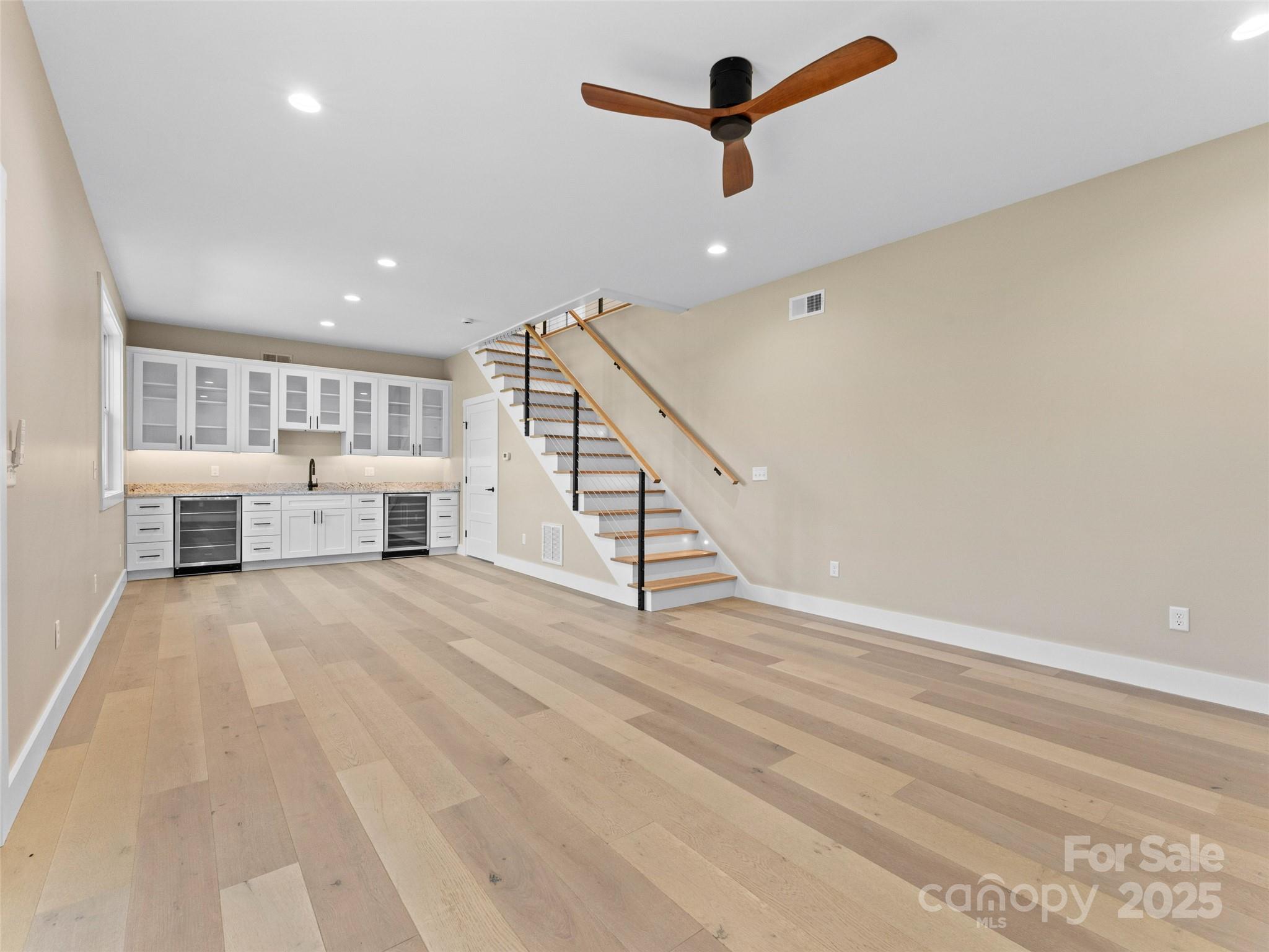54 Olde Oak Lane — Hendersonville