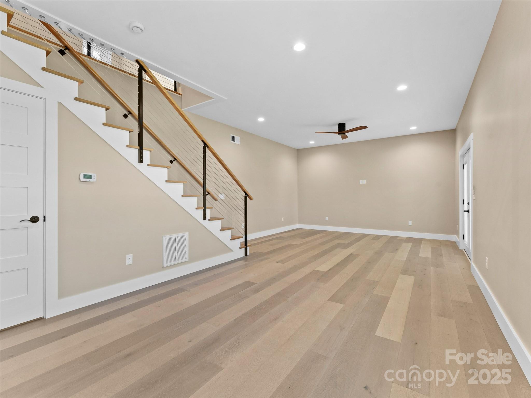 54 Olde Oak Lane — Hendersonville
