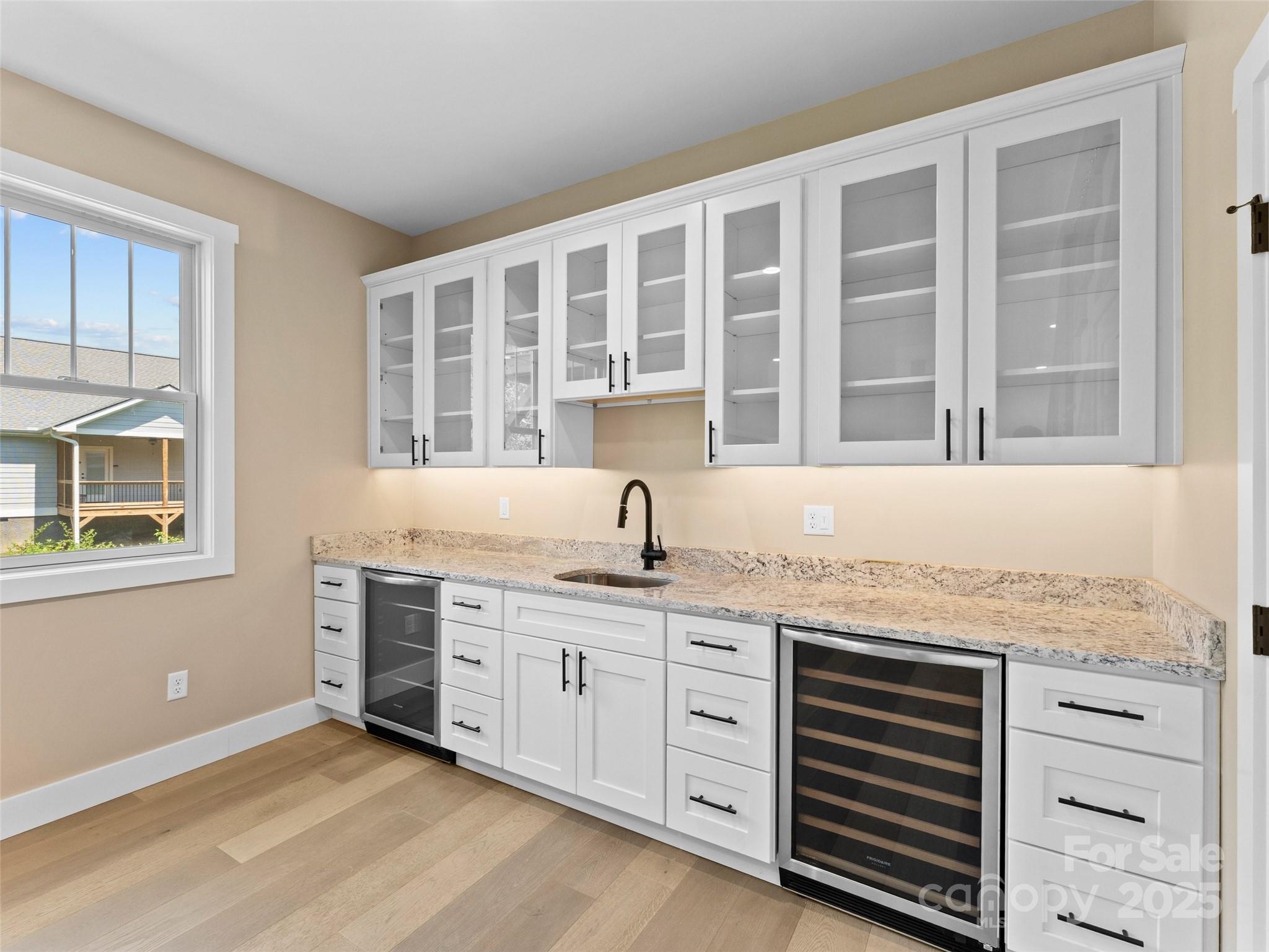 54 Olde Oak Lane — Hendersonville