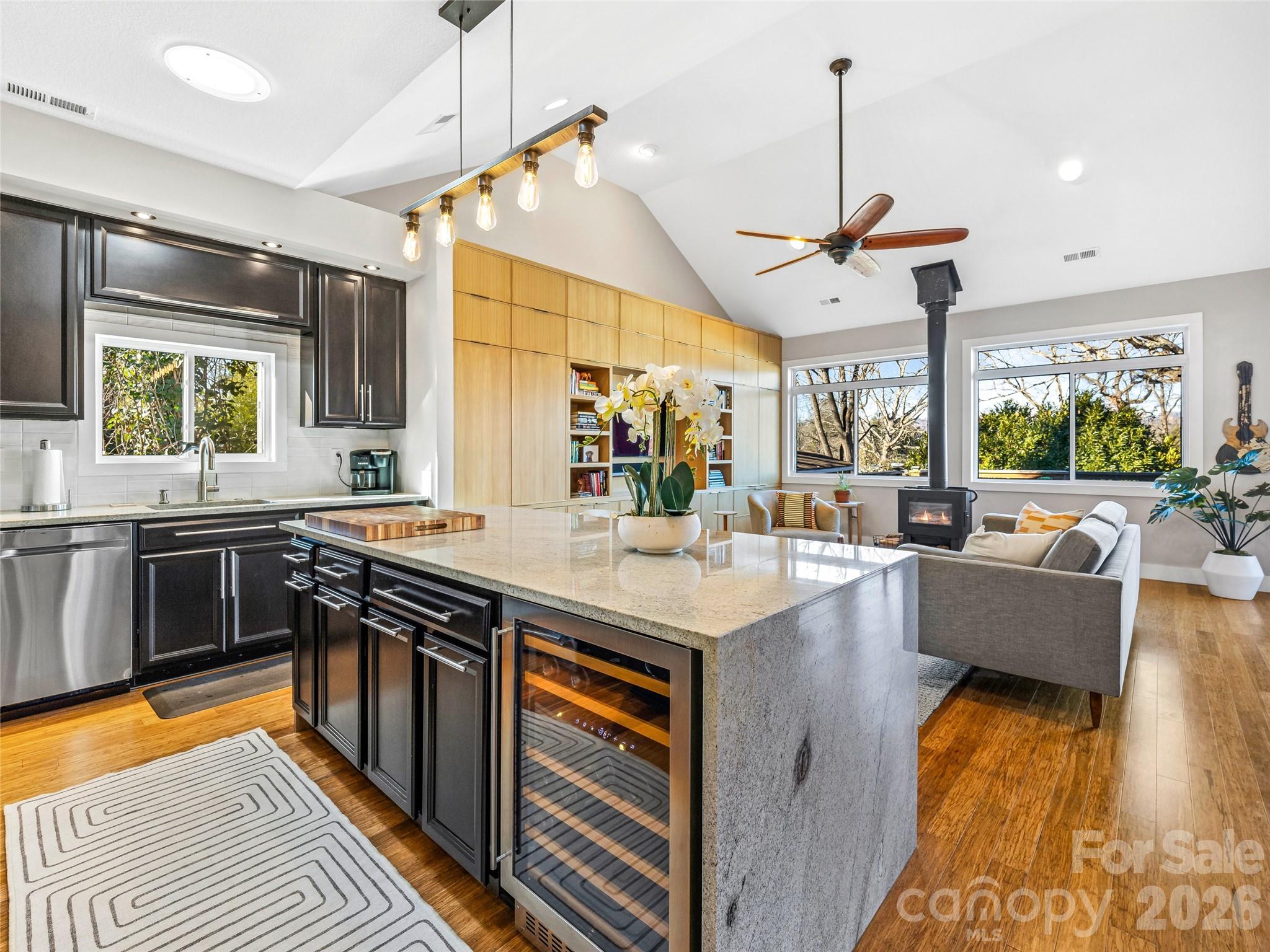 78 Annandale Avenue — Asheville