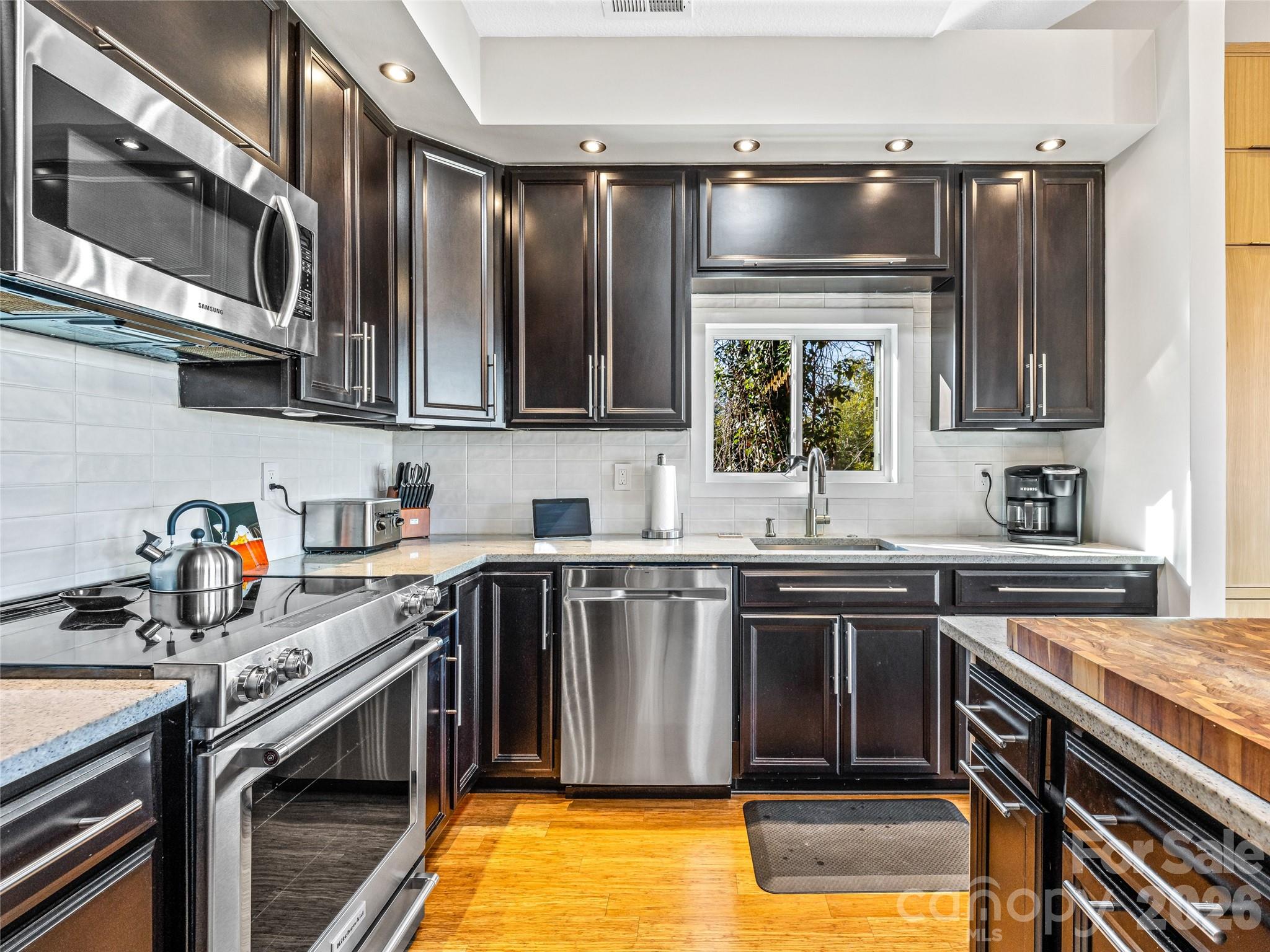 78 Annandale Avenue — Asheville