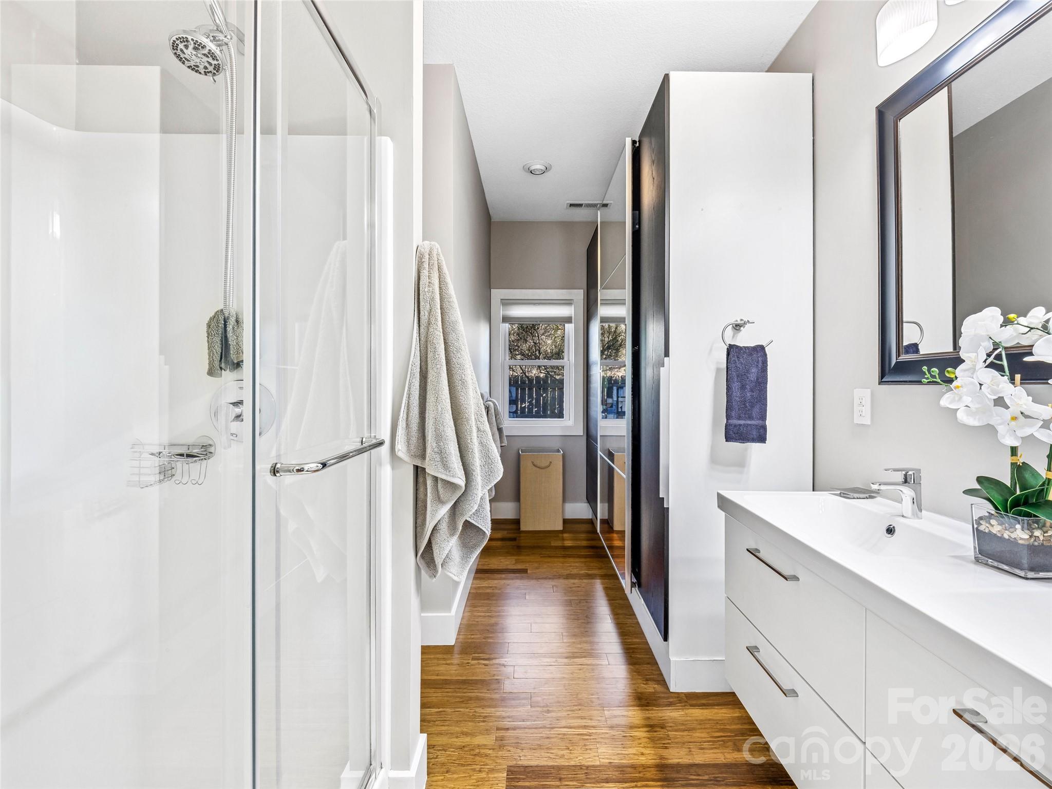78 Annandale Avenue — Asheville