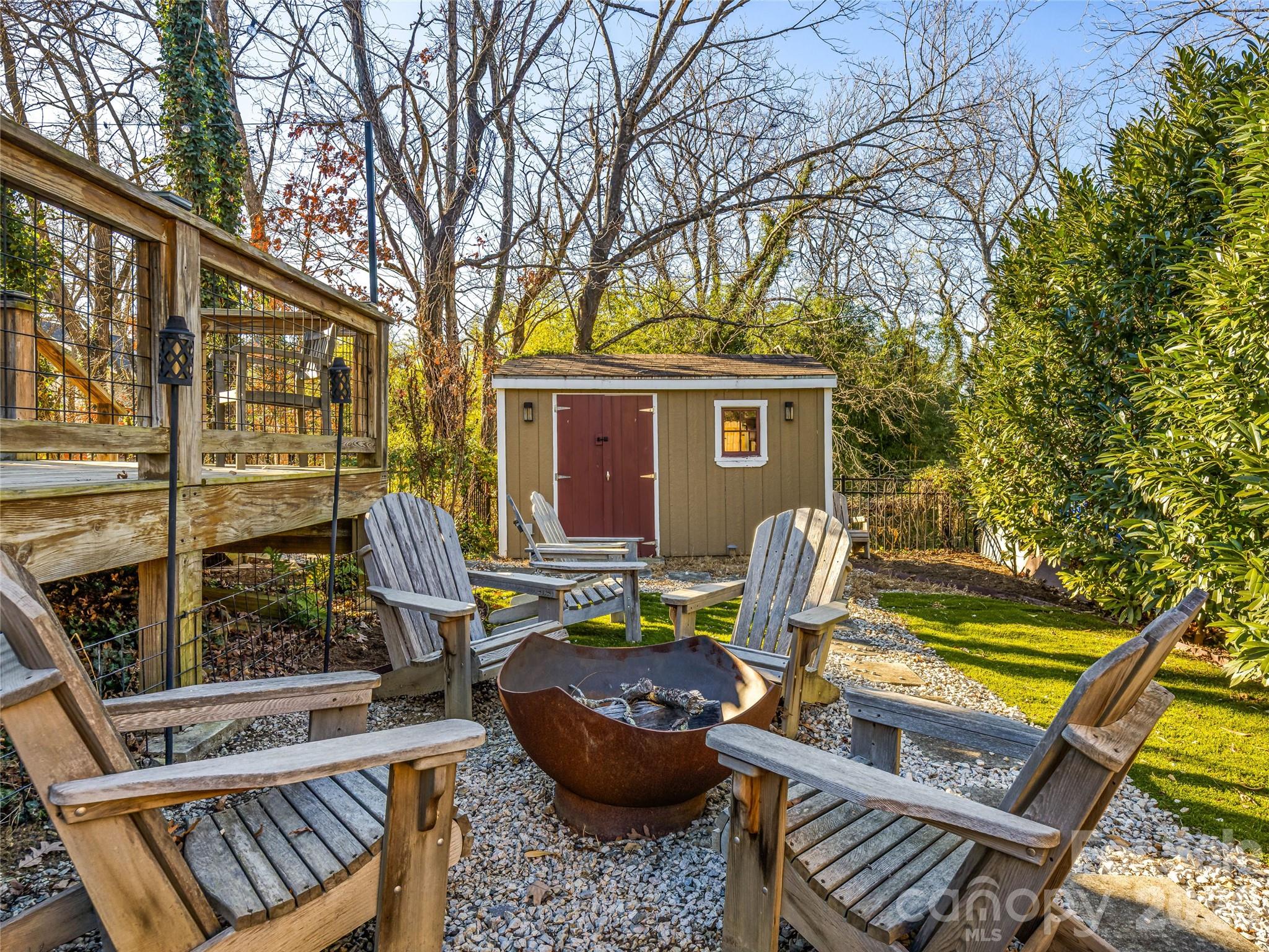 78 Annandale Avenue — Asheville