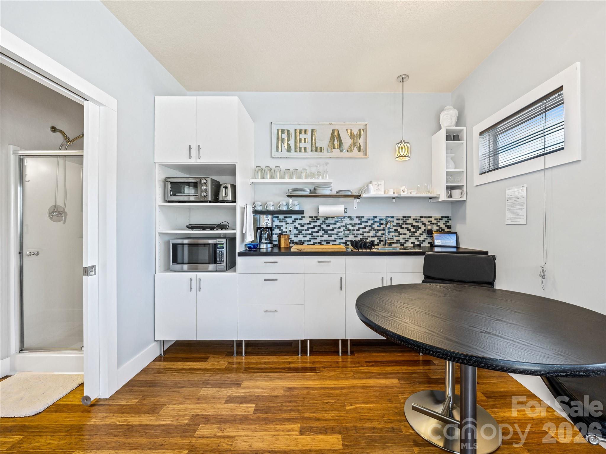 78 Annandale Avenue — Asheville
