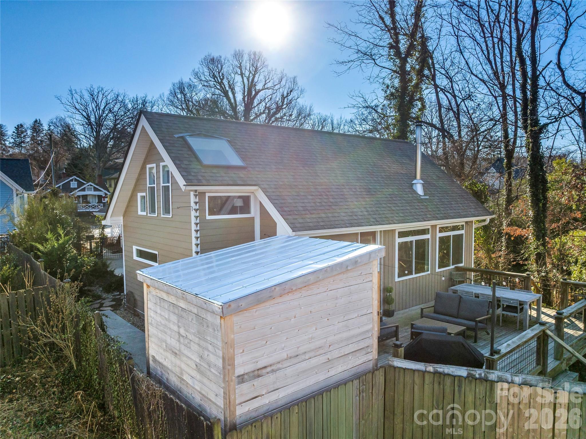 78 Annandale Avenue — Asheville