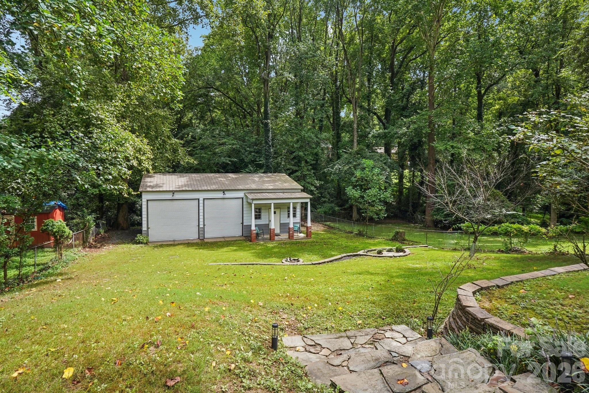 1527 Burnley Road — Charlotte