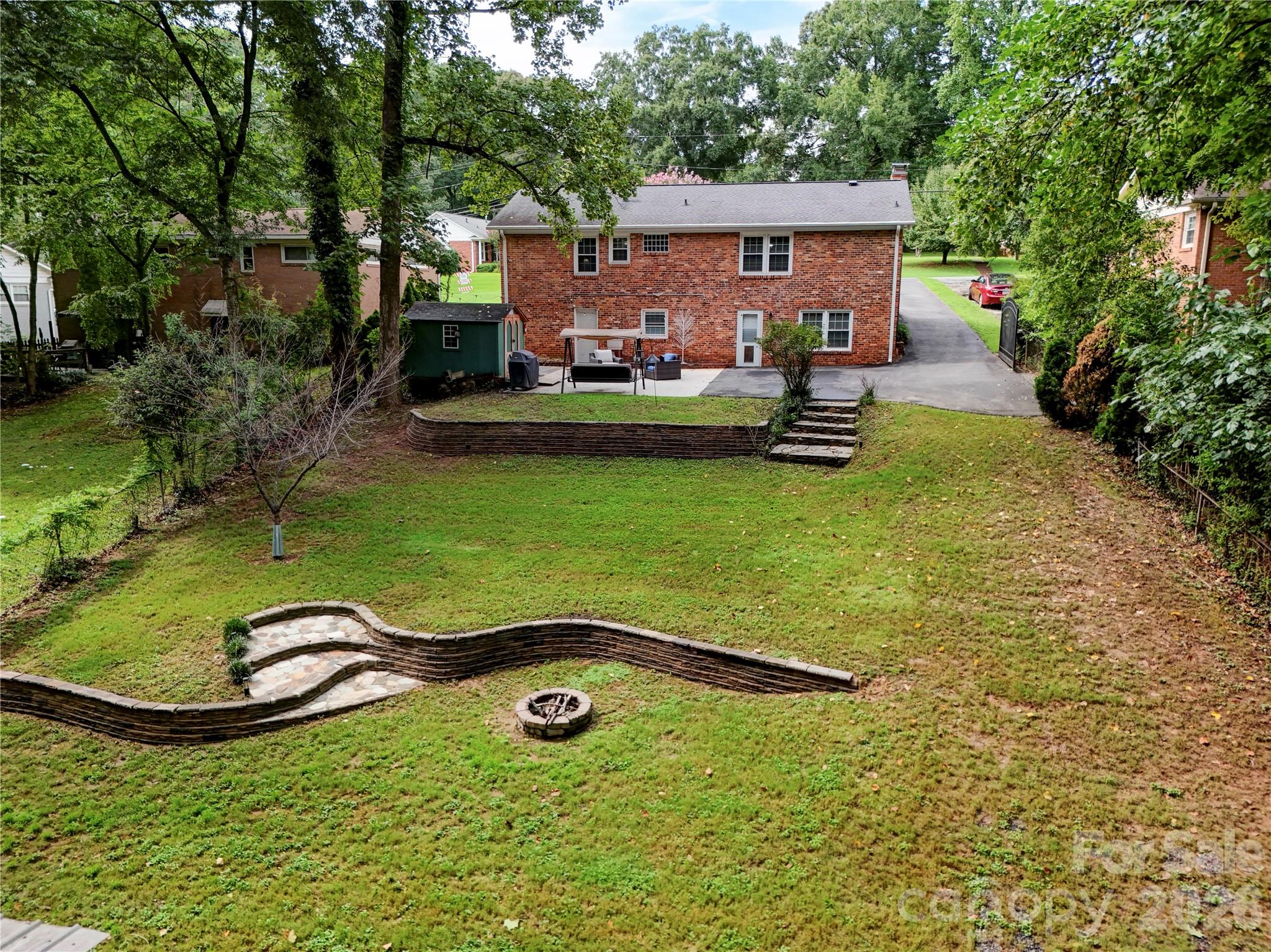 1527 Burnley Road — Charlotte