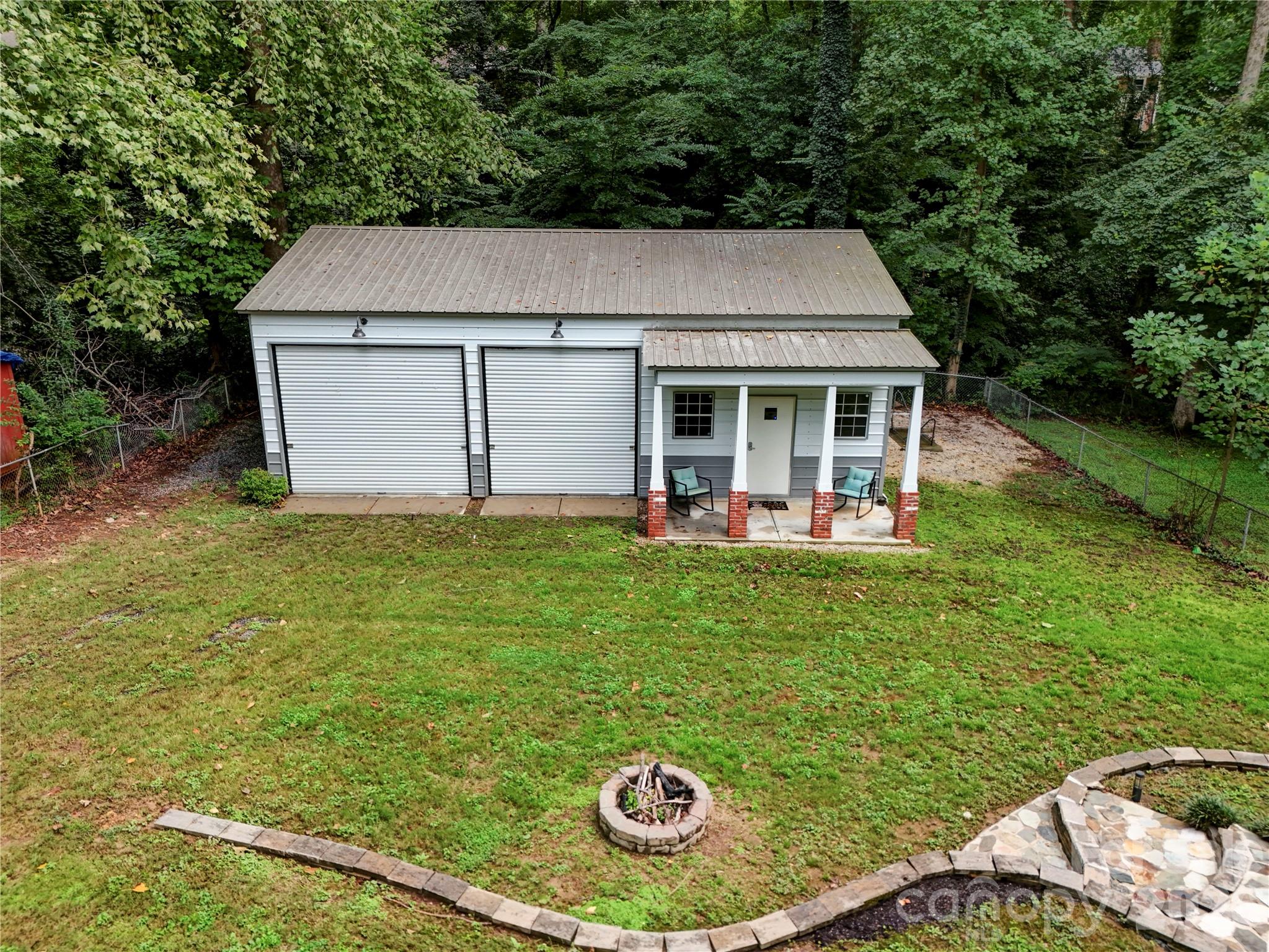 1527 Burnley Road — Charlotte