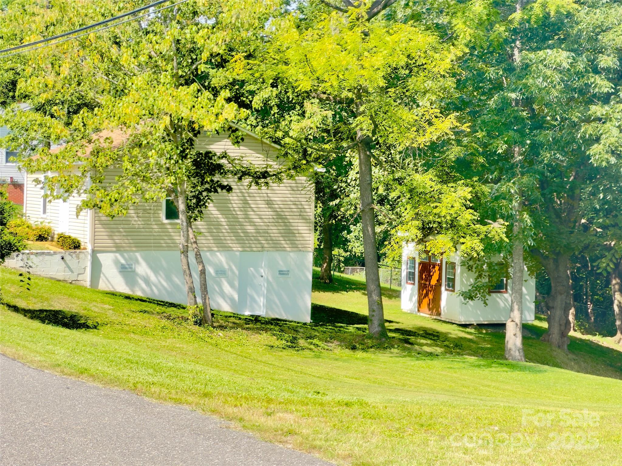 329 Morehead Road — Marion