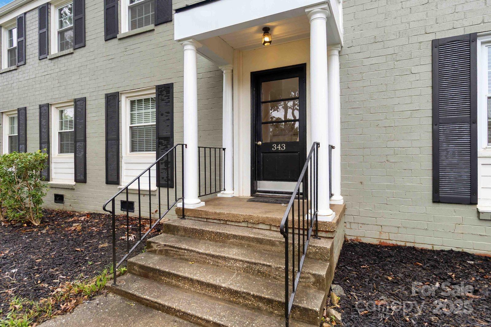 343 Wakefield Drive — Charlotte