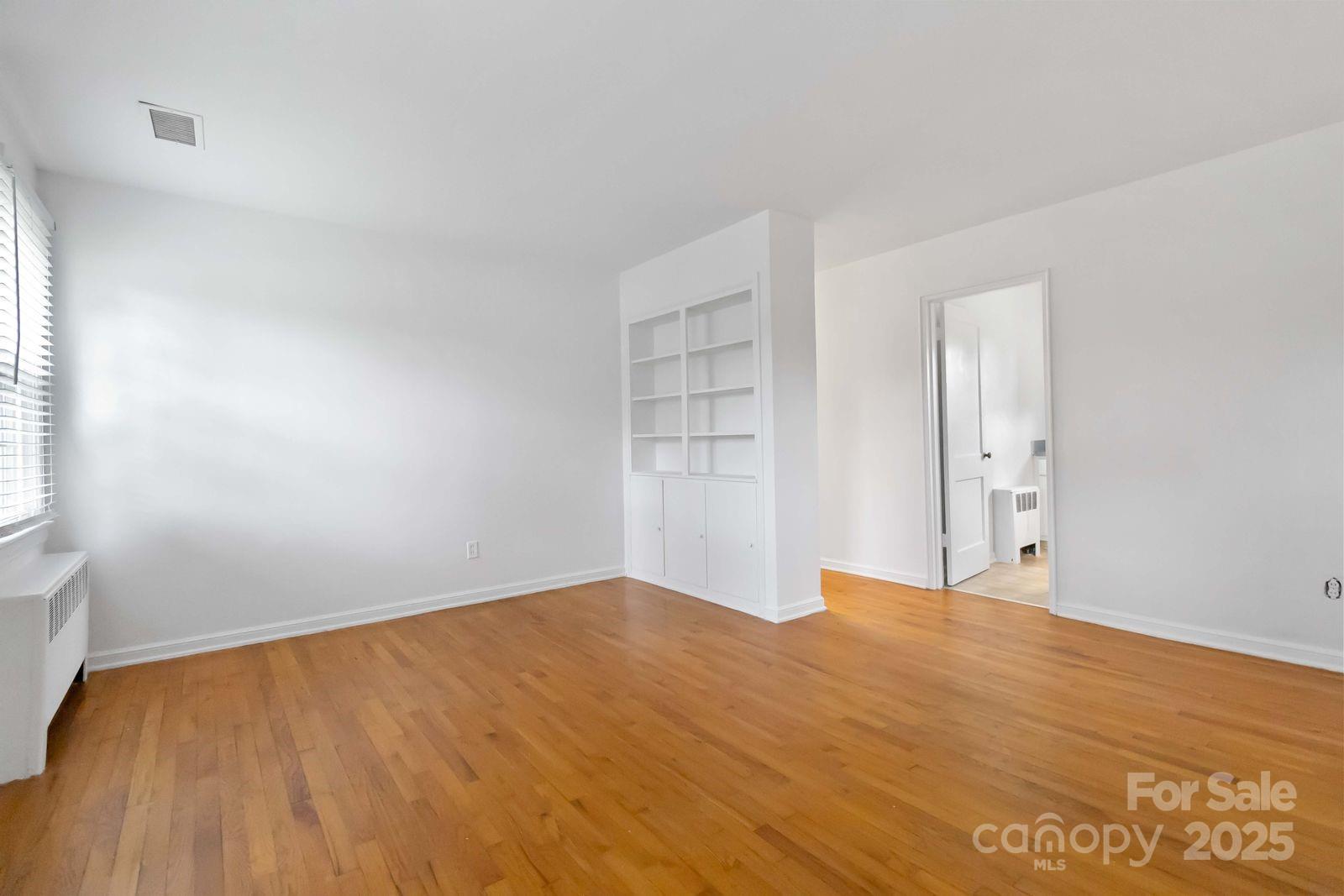343 Wakefield Drive — Charlotte