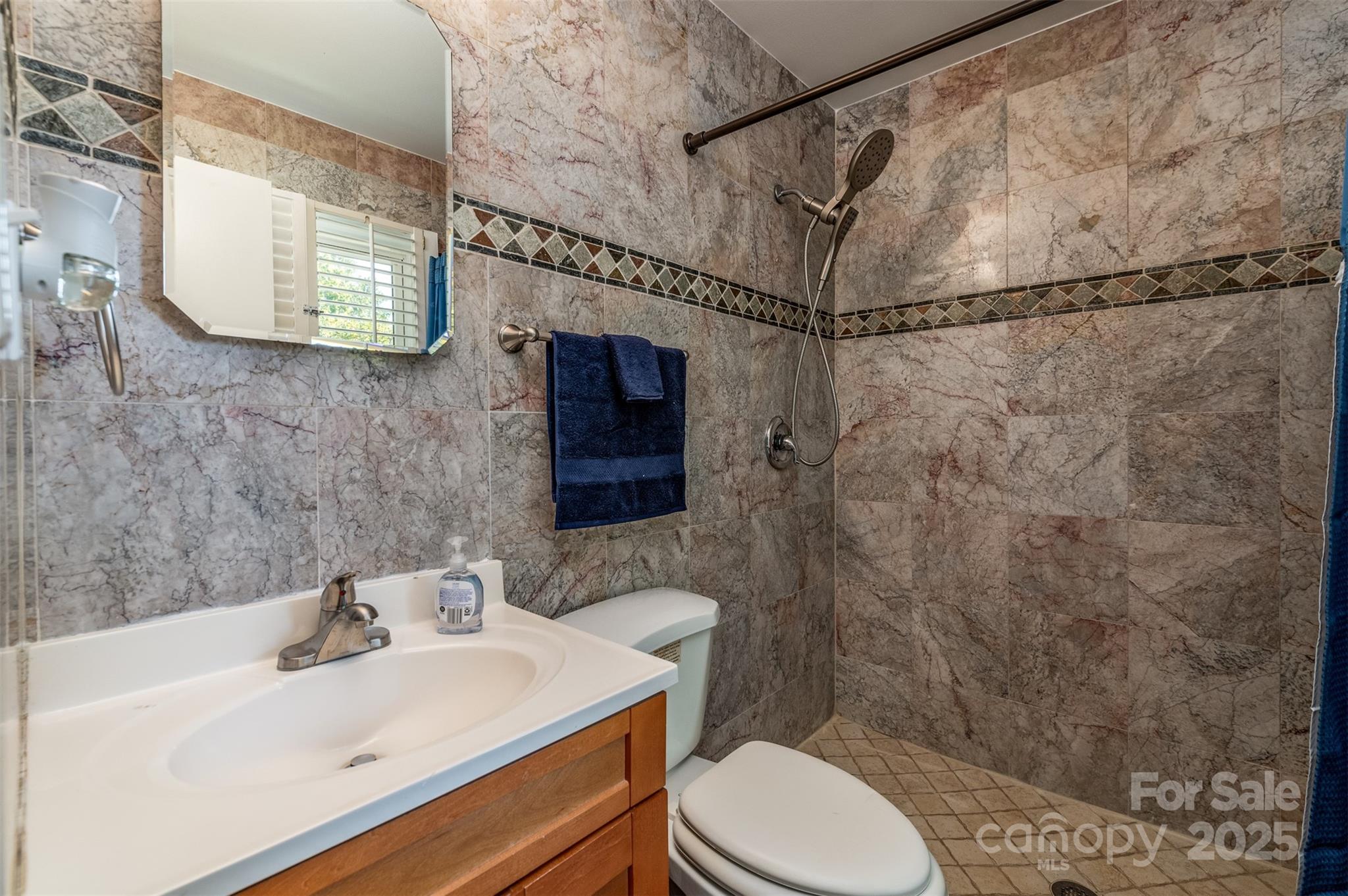 5111 Coronado Drive — Charlotte