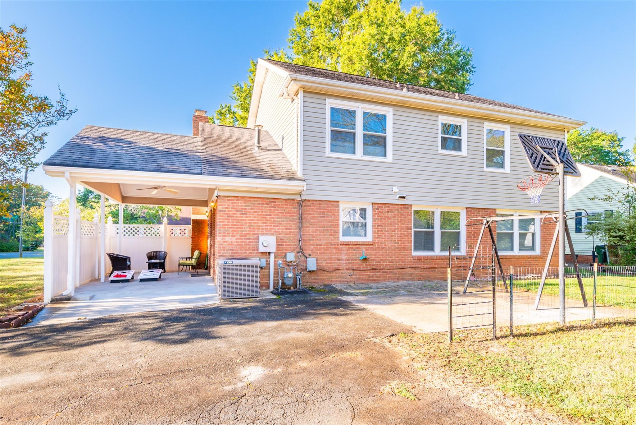 5111 Coronado Drive — Charlotte
