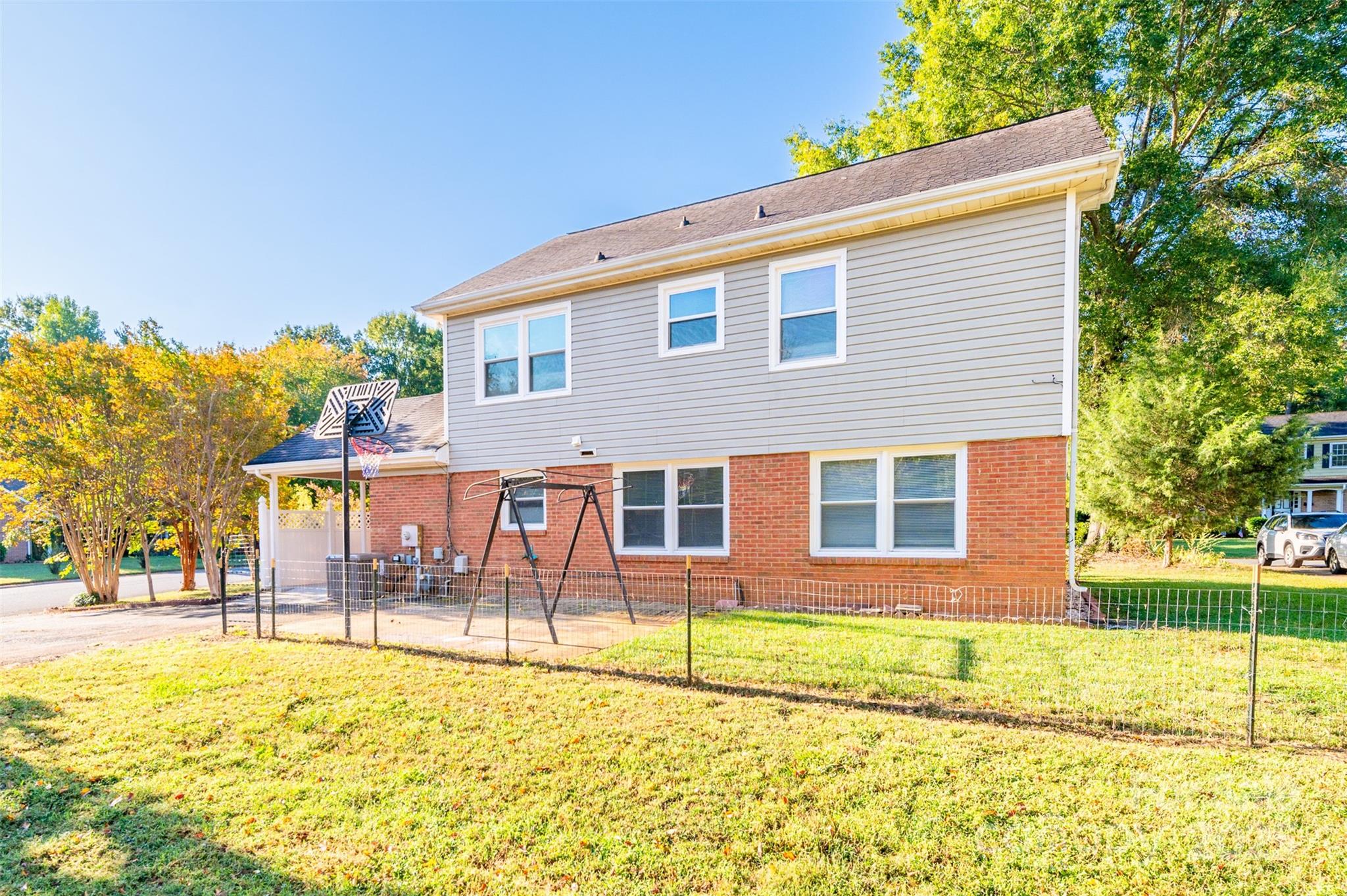 5111 Coronado Drive — Charlotte