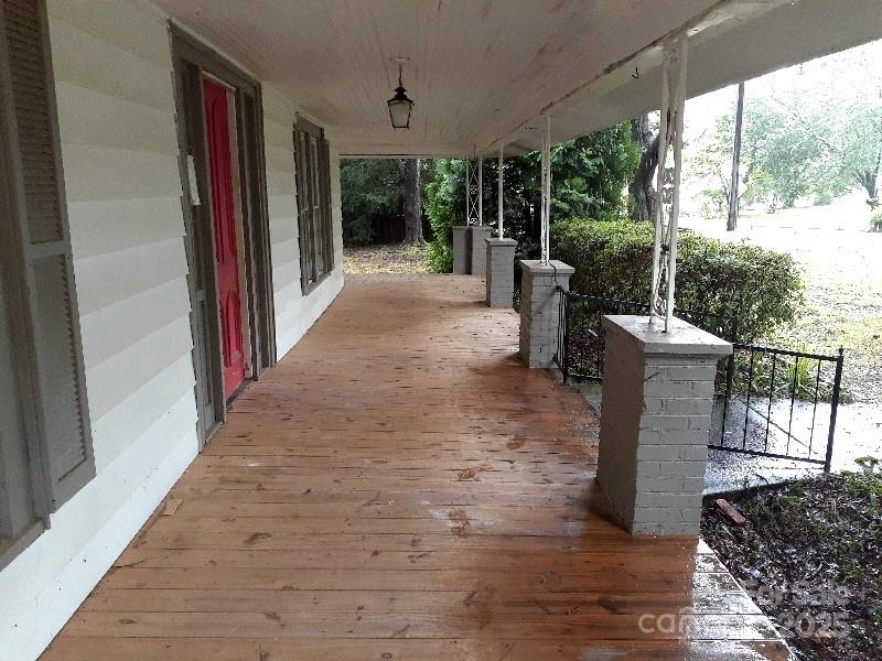 310 E Church Street — Troutman