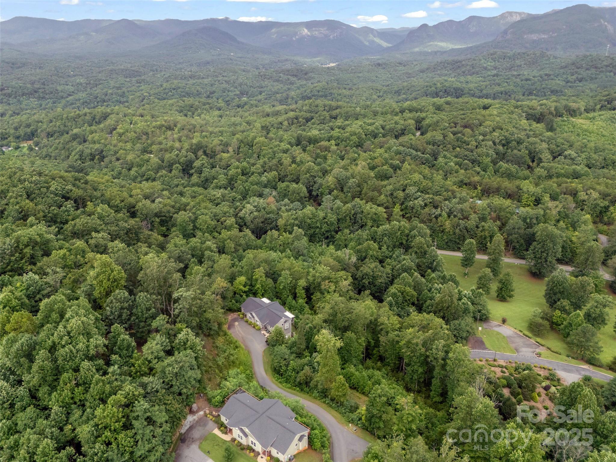 148 Red Hawk Knoll #12 — Lake Lure