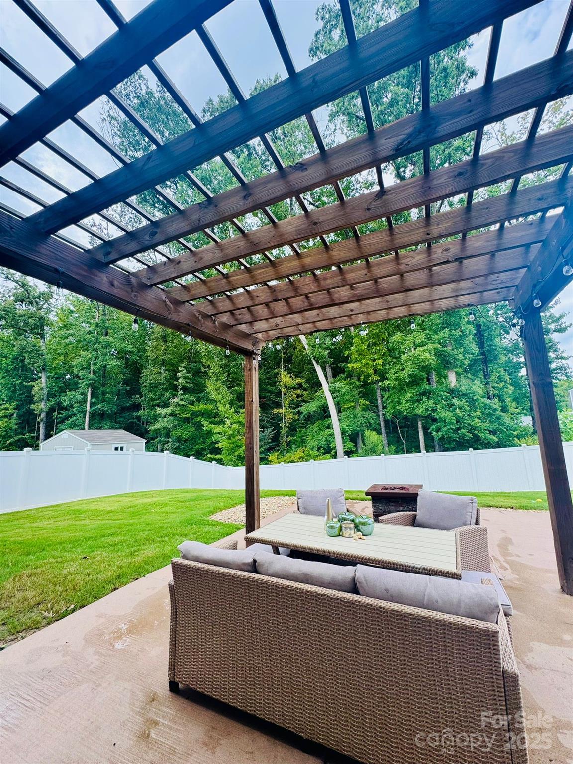 919 Rock Haven Drive — Charlotte