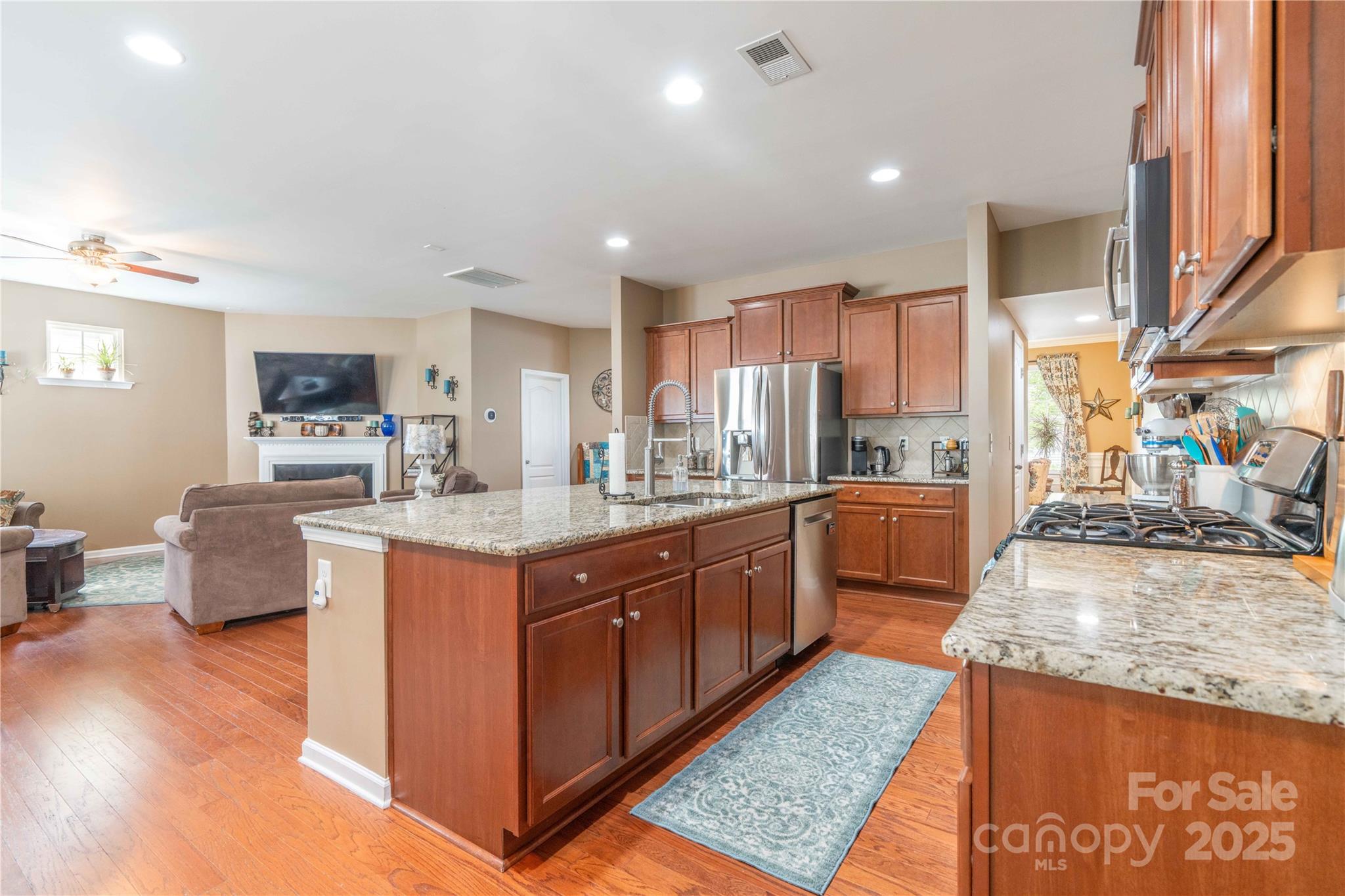 12920 Heath Grove Drive — Huntersville