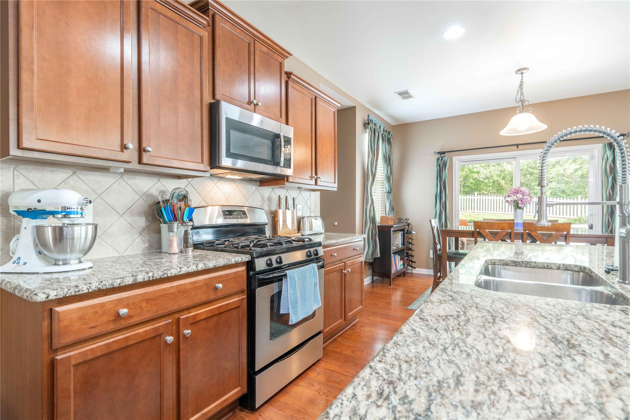 12920 Heath Grove Drive — Huntersville