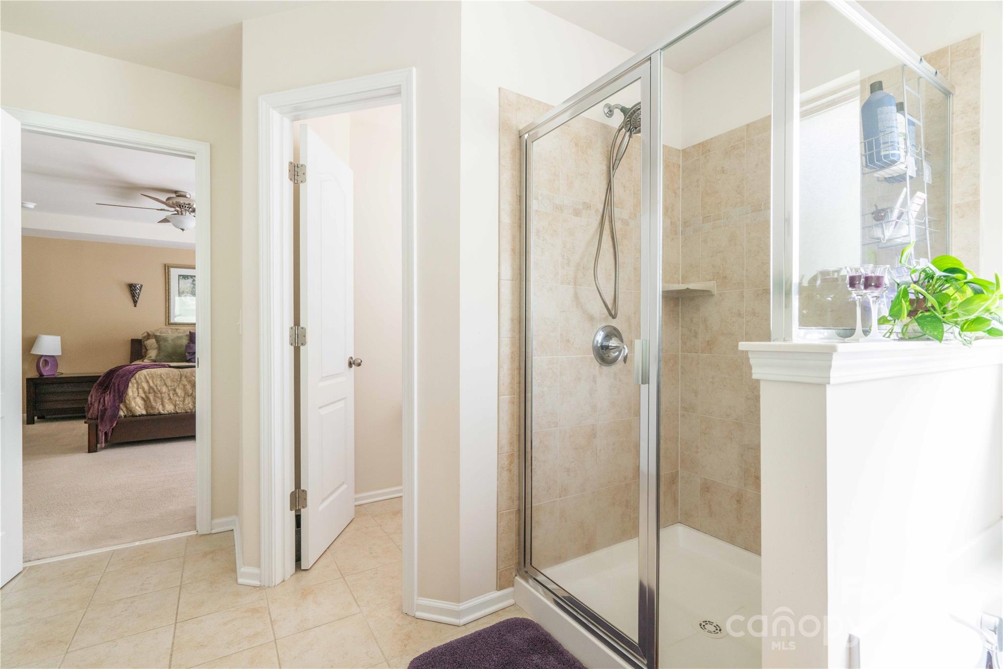 12920 Heath Grove Drive — Huntersville