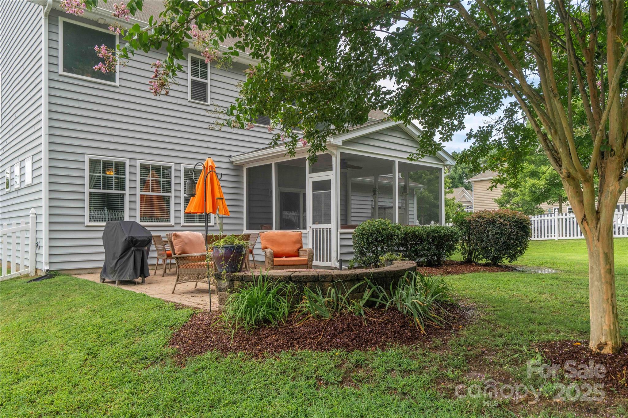 12920 Heath Grove Drive — Huntersville