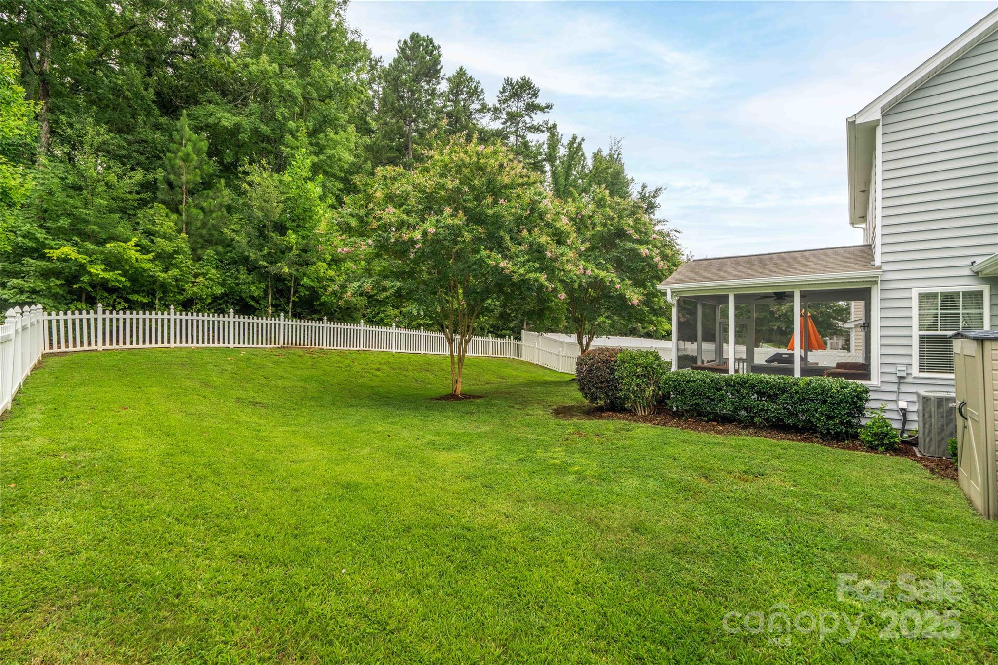 12920 Heath Grove Drive — Huntersville