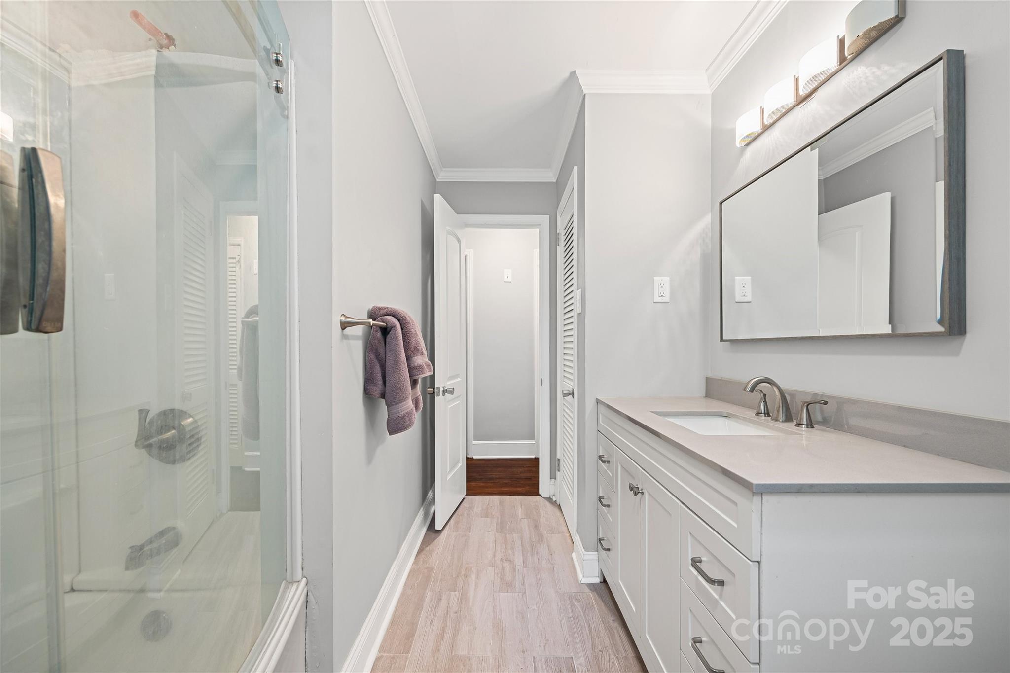 1045 Dooley Drive — Charlotte