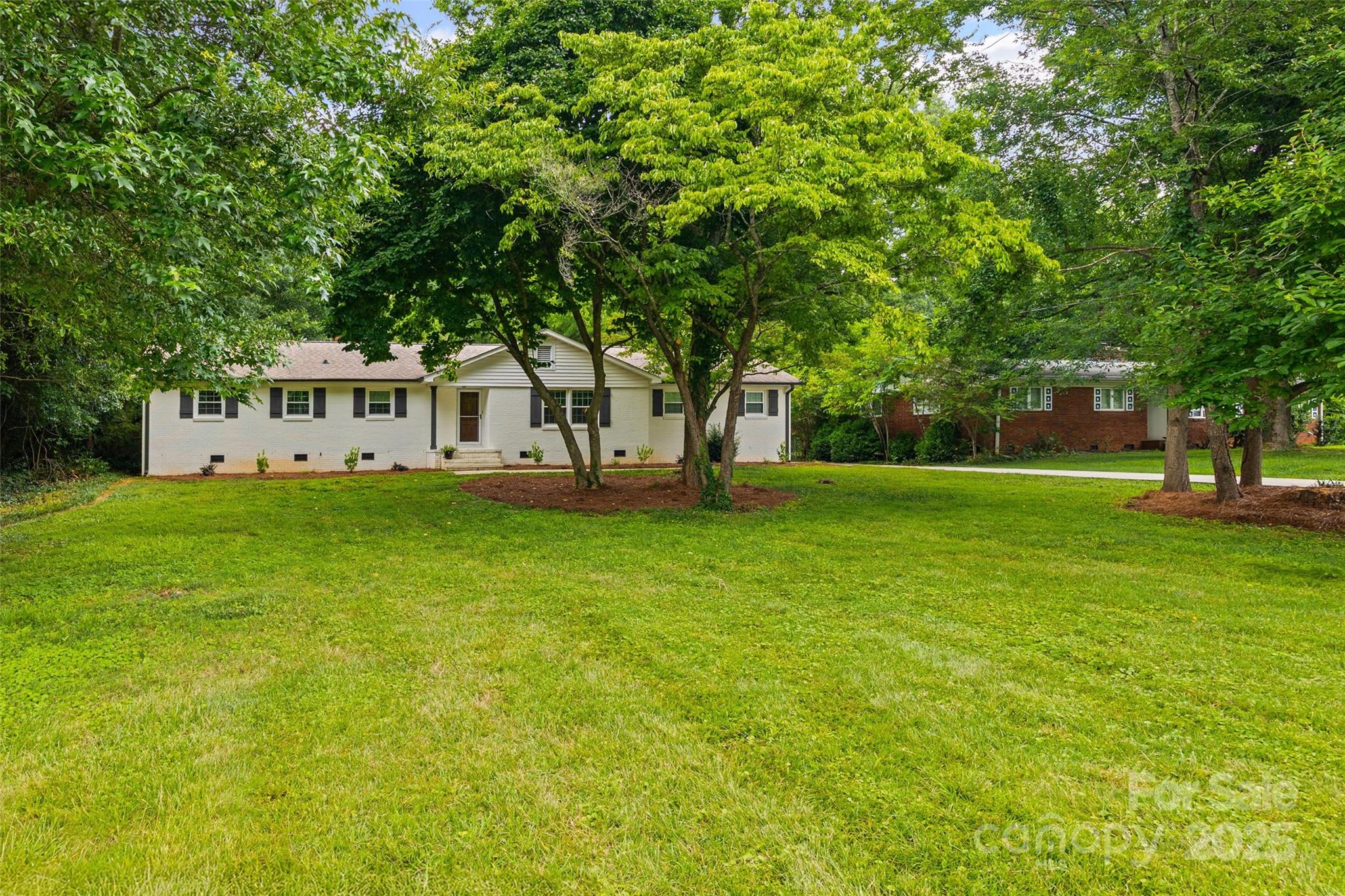 1045 Dooley Drive — Charlotte
