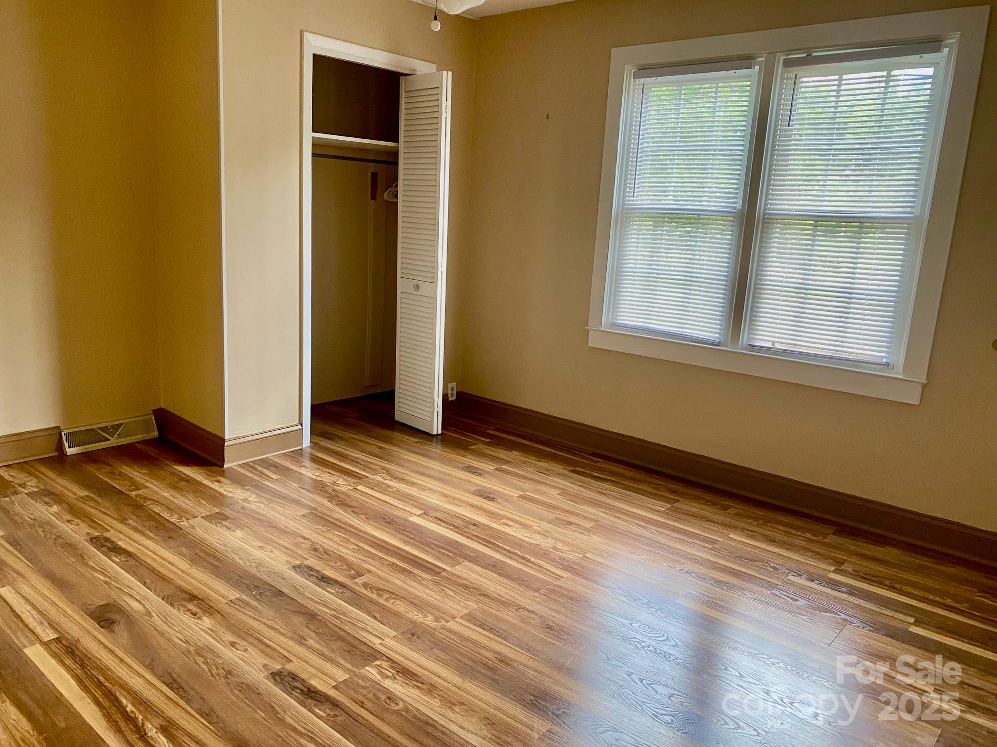 1294 Cane Creek Road — Bakersville