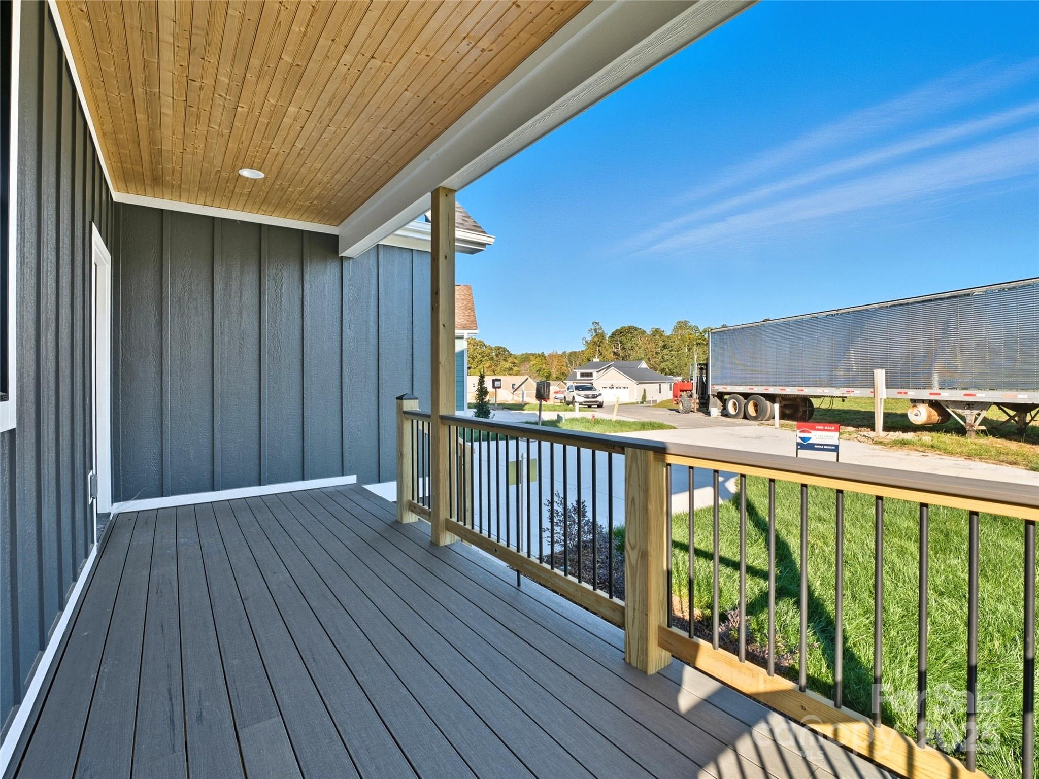 30 Olde Oak Court — Hendersonville