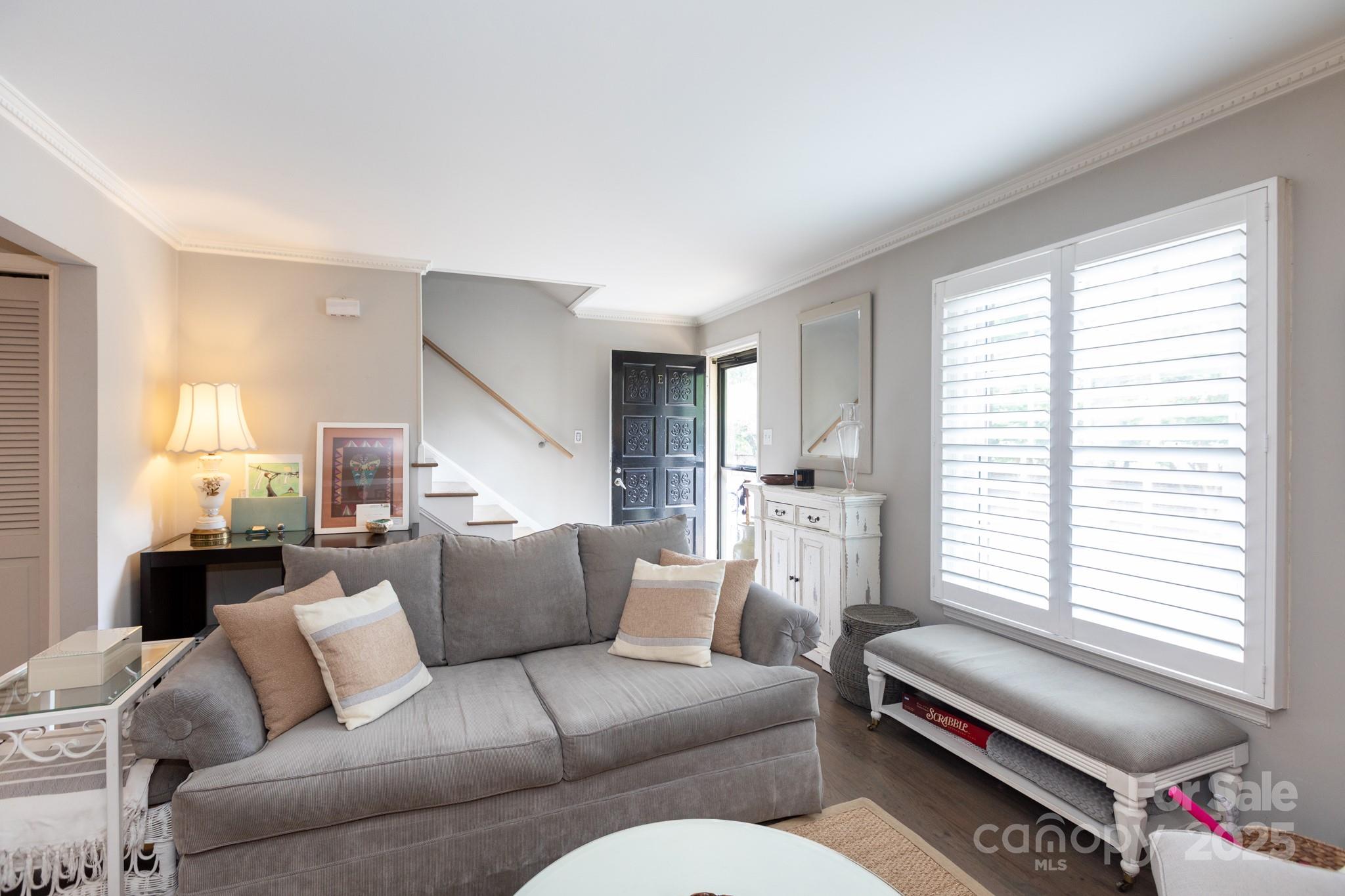 2229 Rexford Road #E — Charlotte