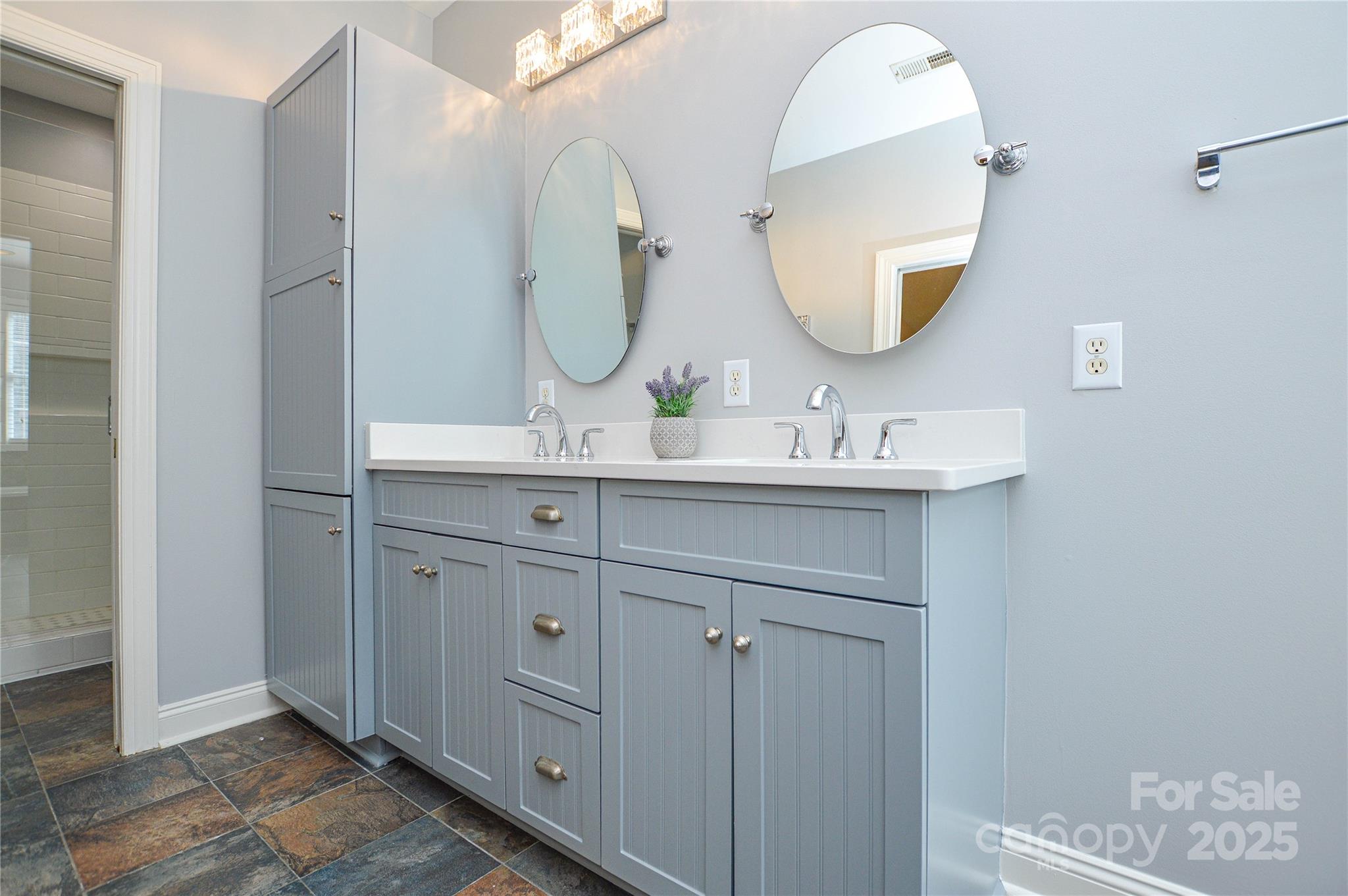 3333 Harmony Road — Catawba